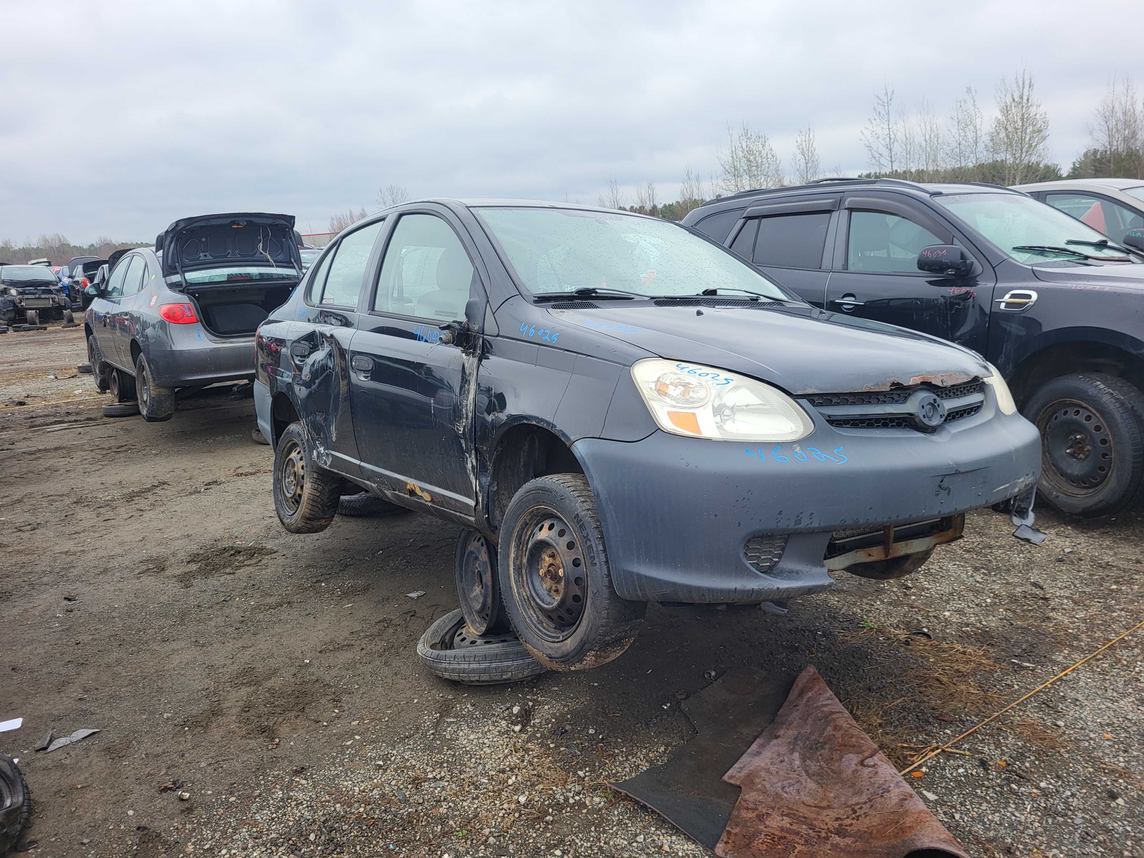 TOYOTA ECHO 2004