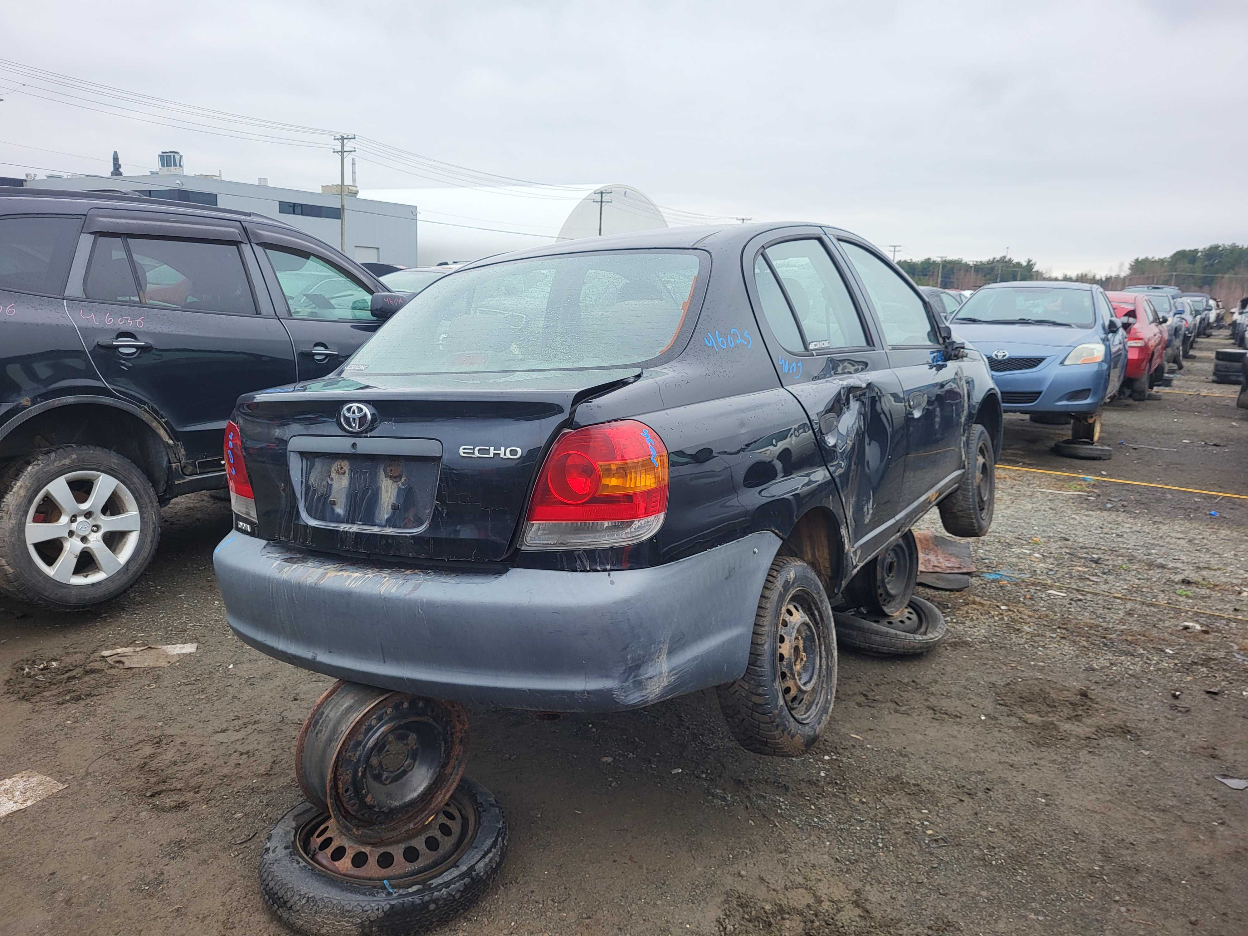 TOYOTA ECHO 2004