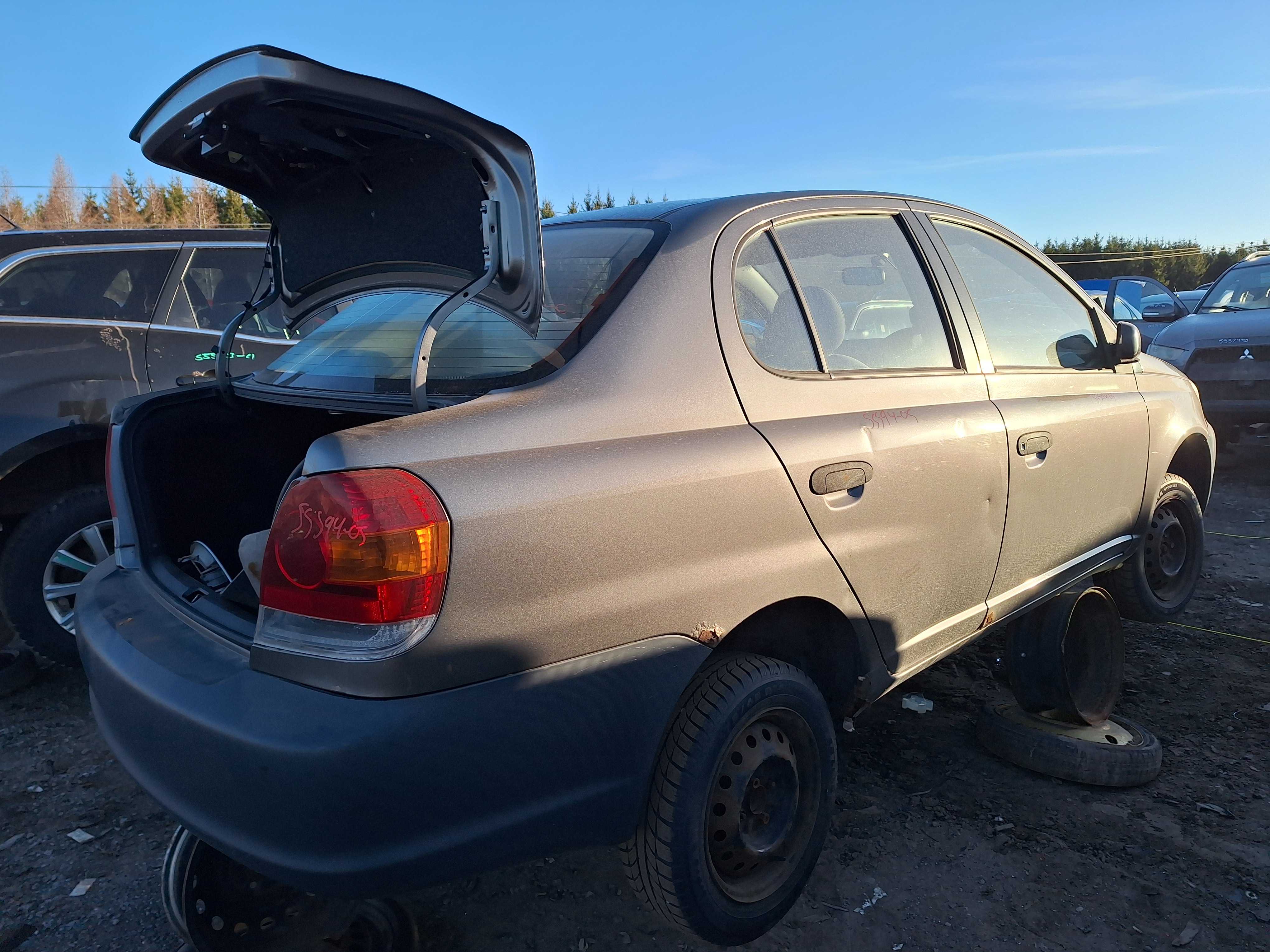 TOYOTA ECHO 2005