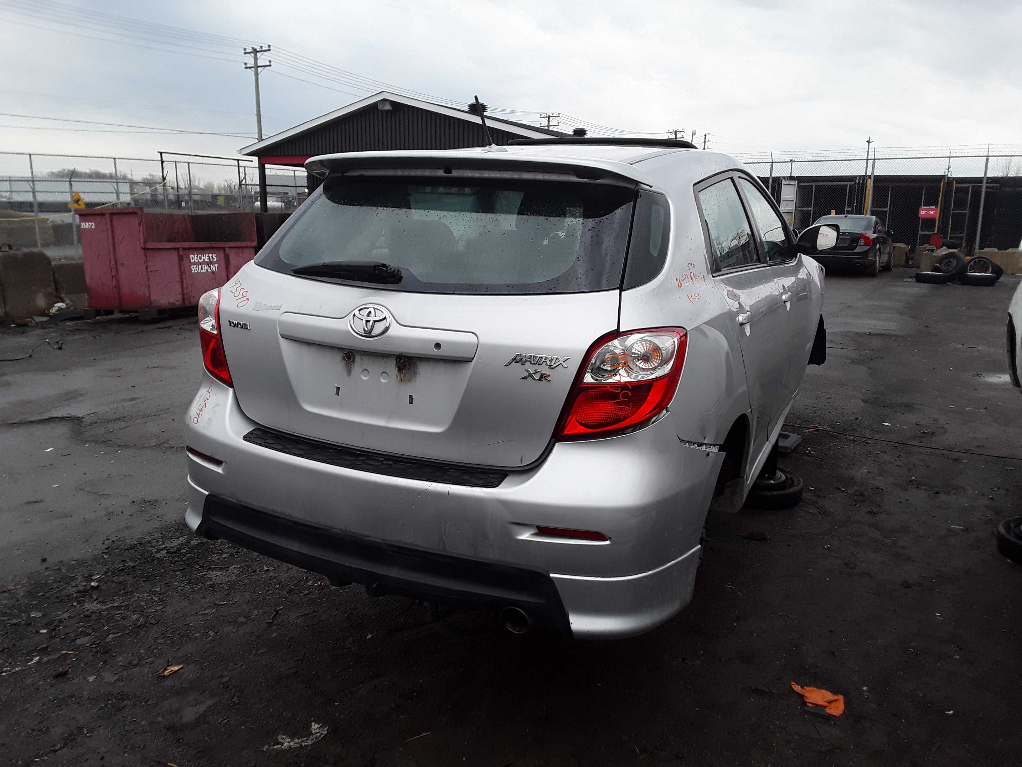 TOYOTA MATRIX 2010