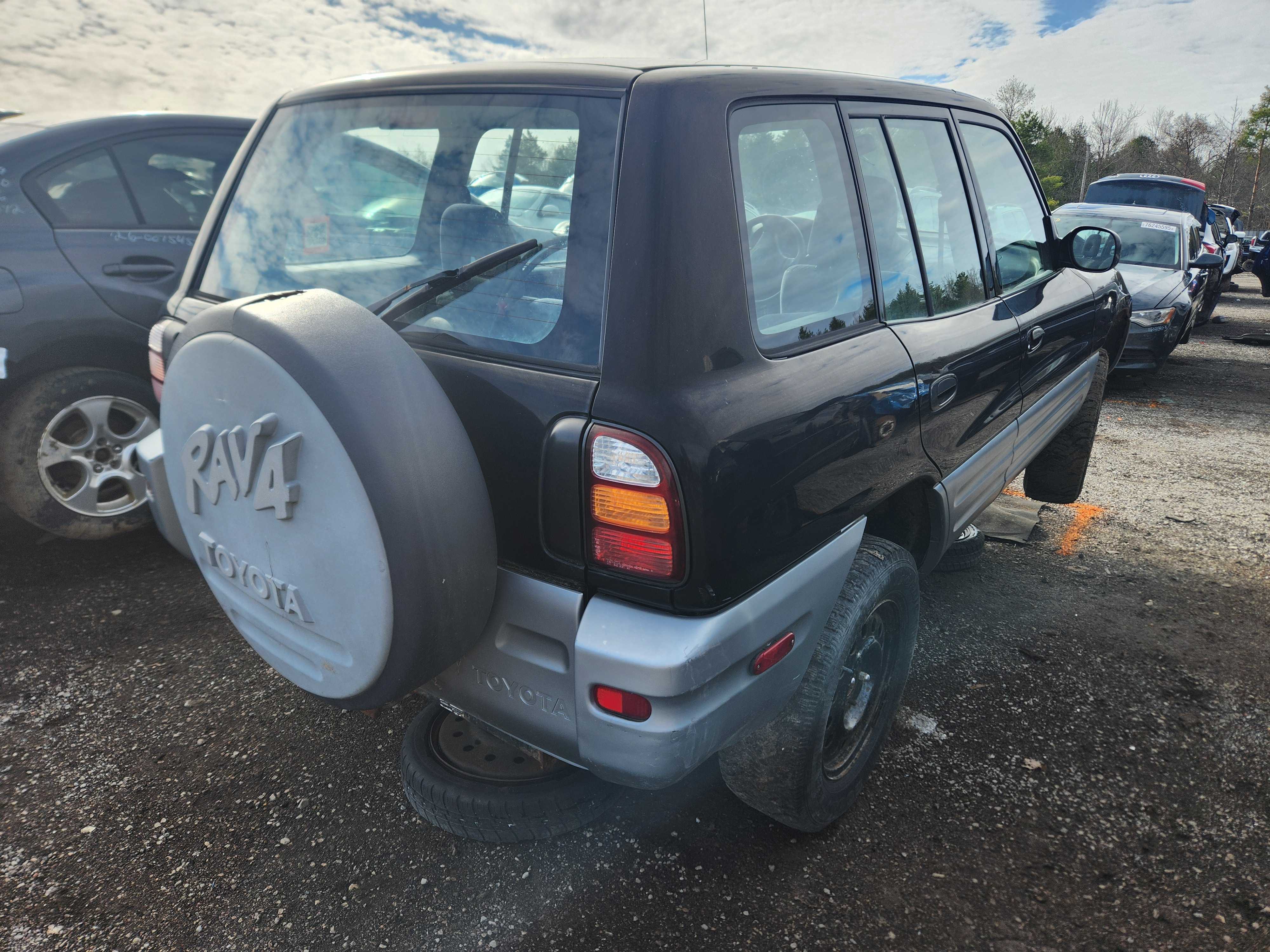 TOYOTA RAV4 2000