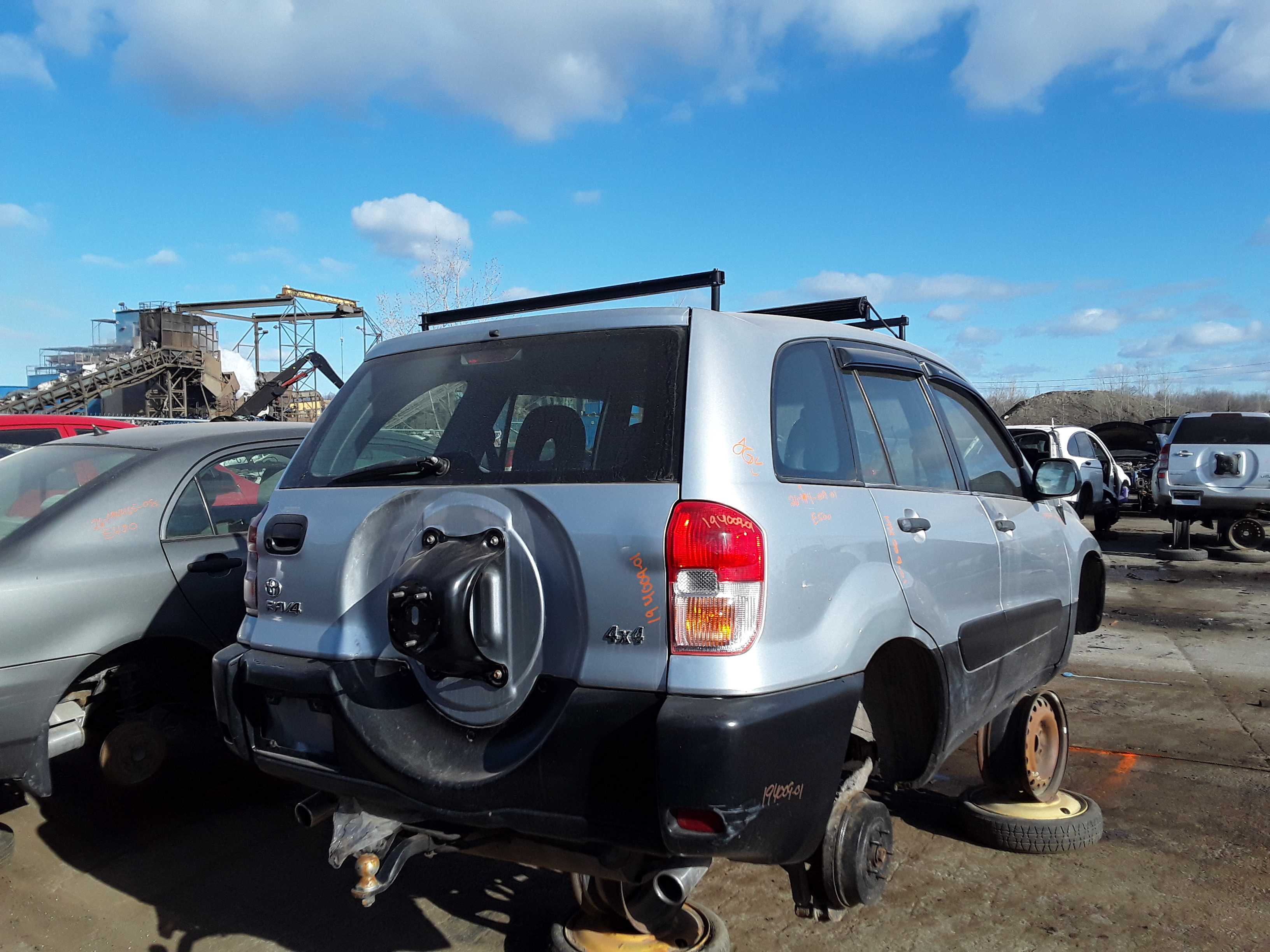 TOYOTA RAV4 2001