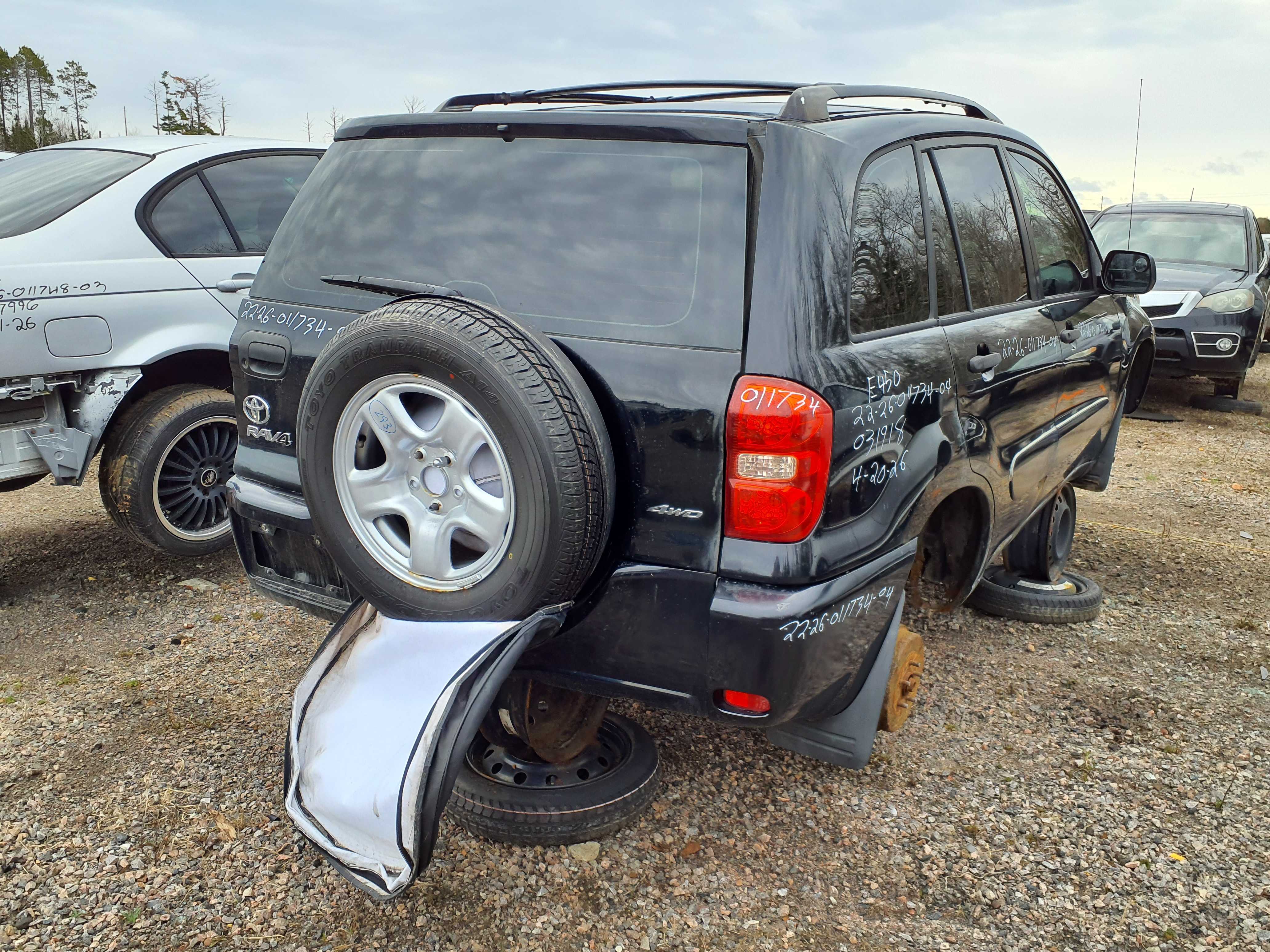 TOYOTA RAV4 2004