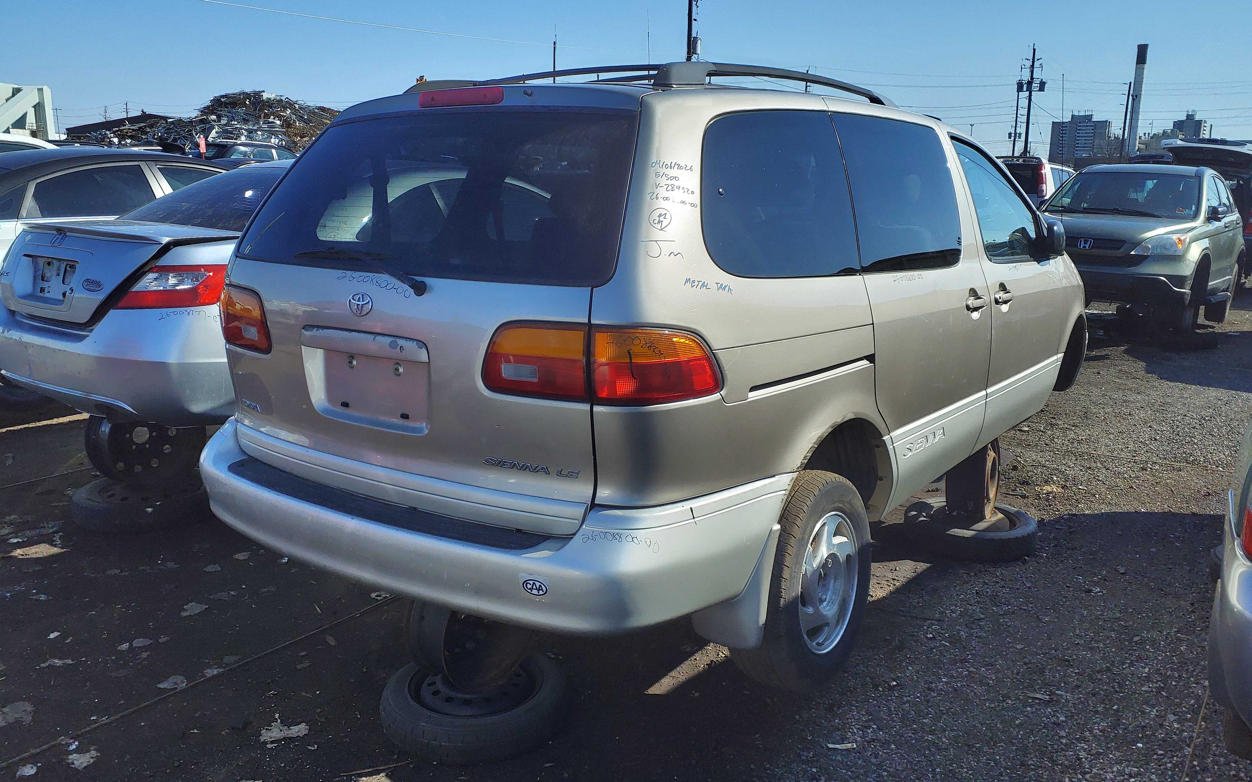 TOYOTA SIENNA 2000