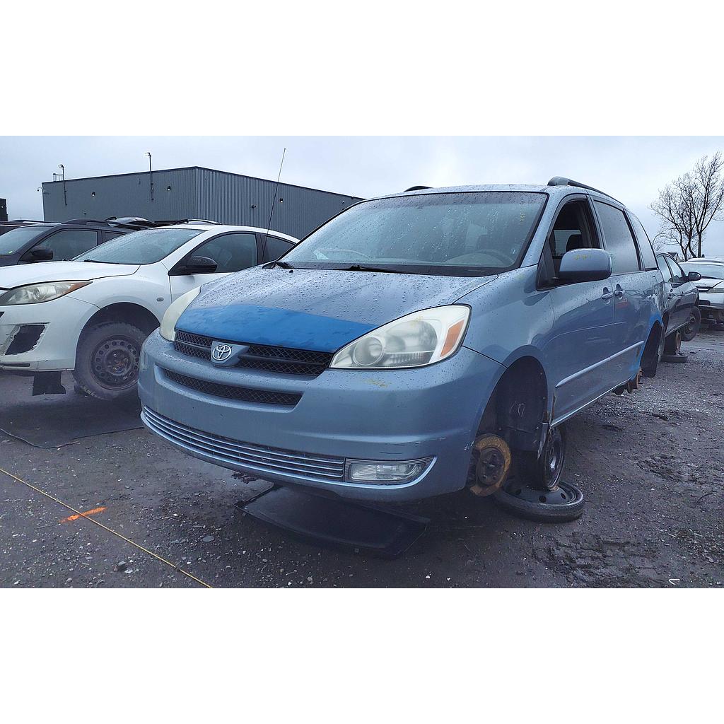 TOYOTA SIENNA 2004