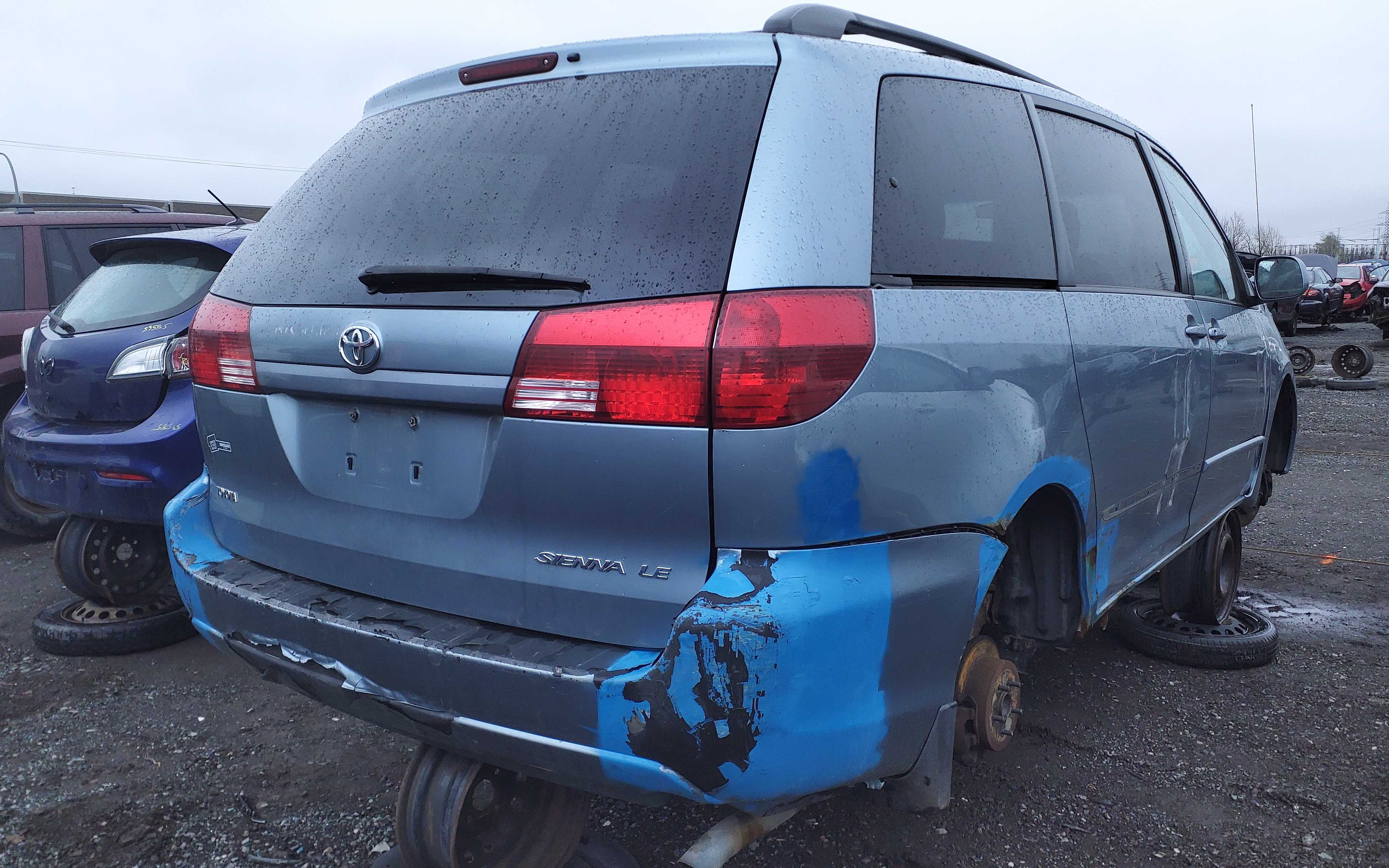 TOYOTA SIENNA 2004