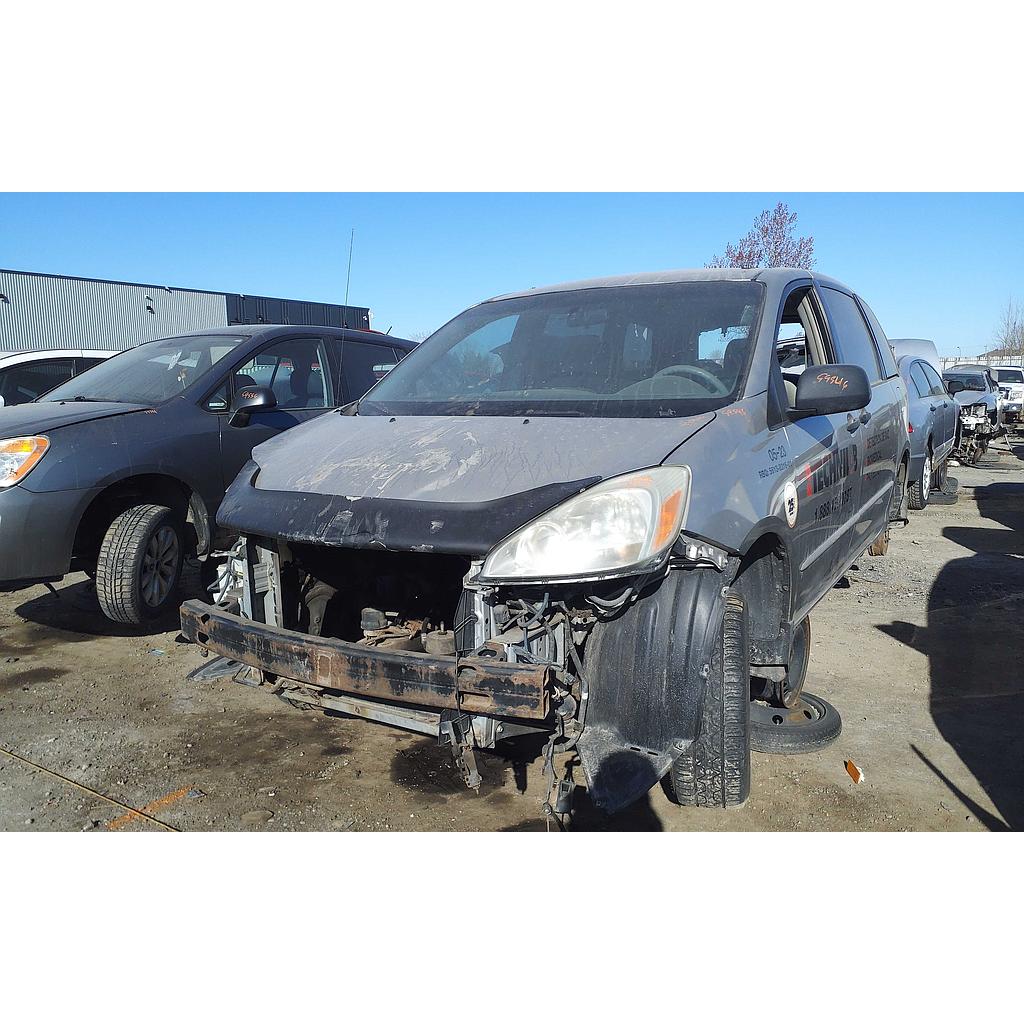 TOYOTA SIENNA 2005