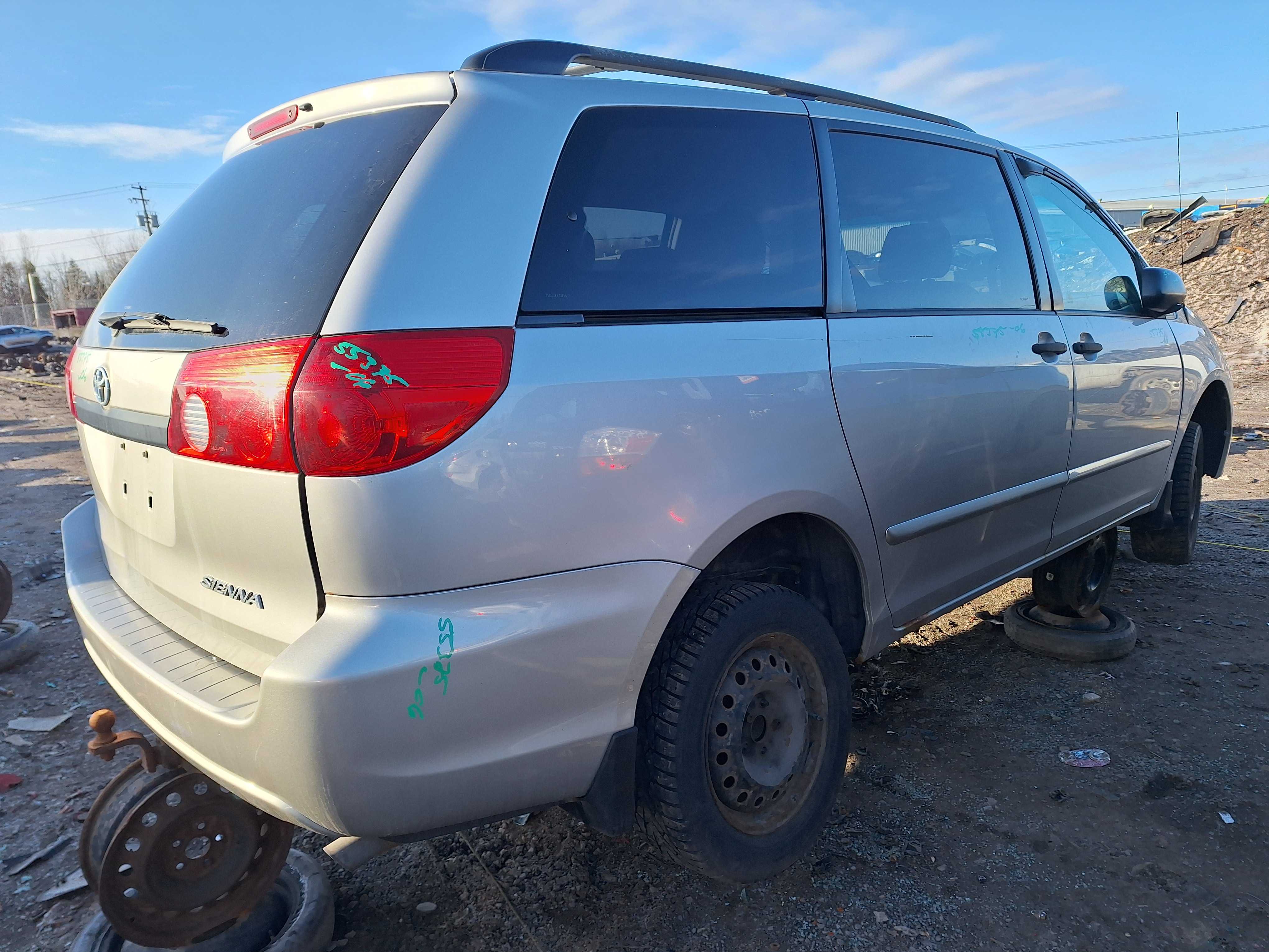 TOYOTA SIENNA 2006