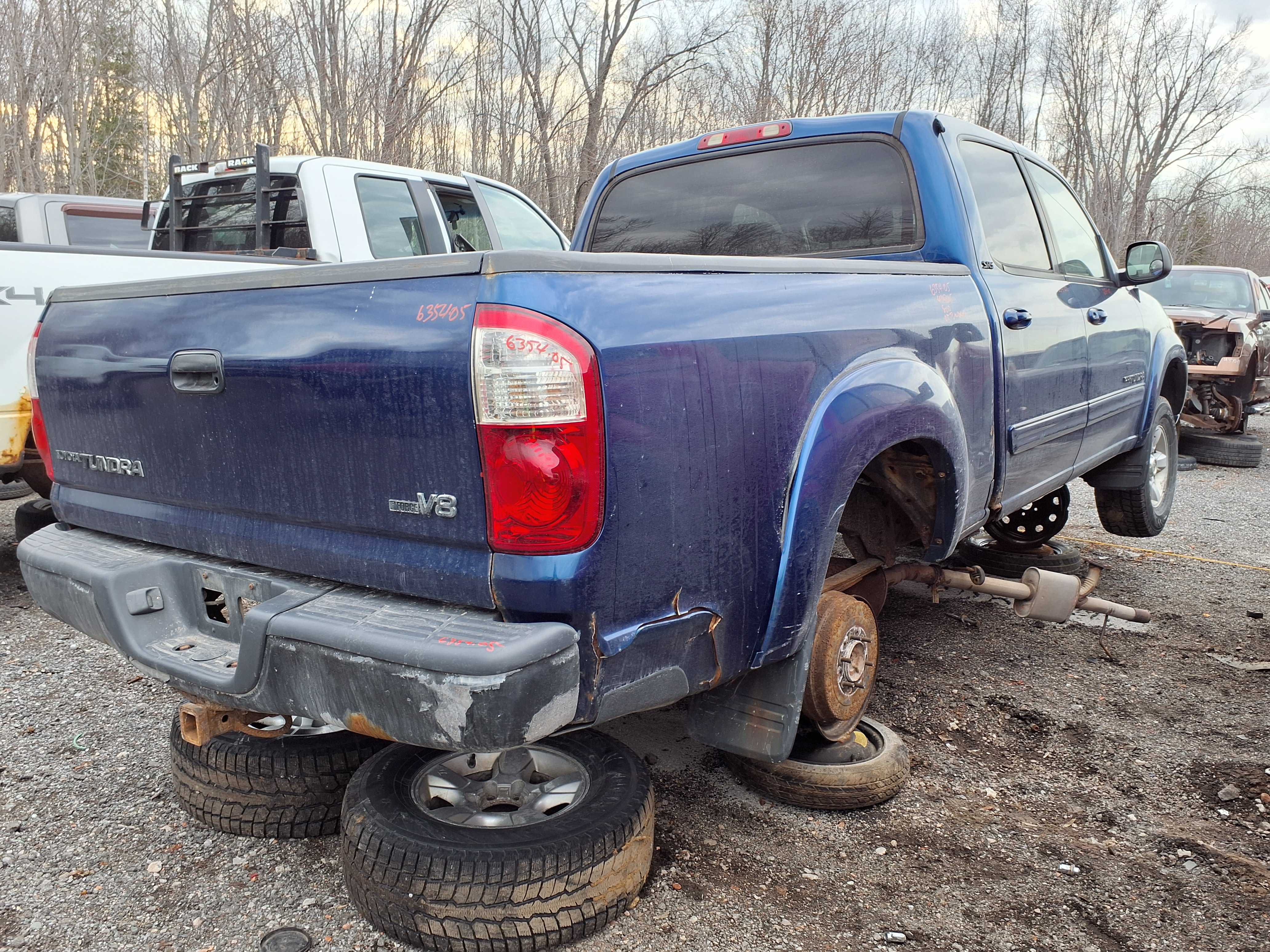 TOYOTA TUNDRA 2005