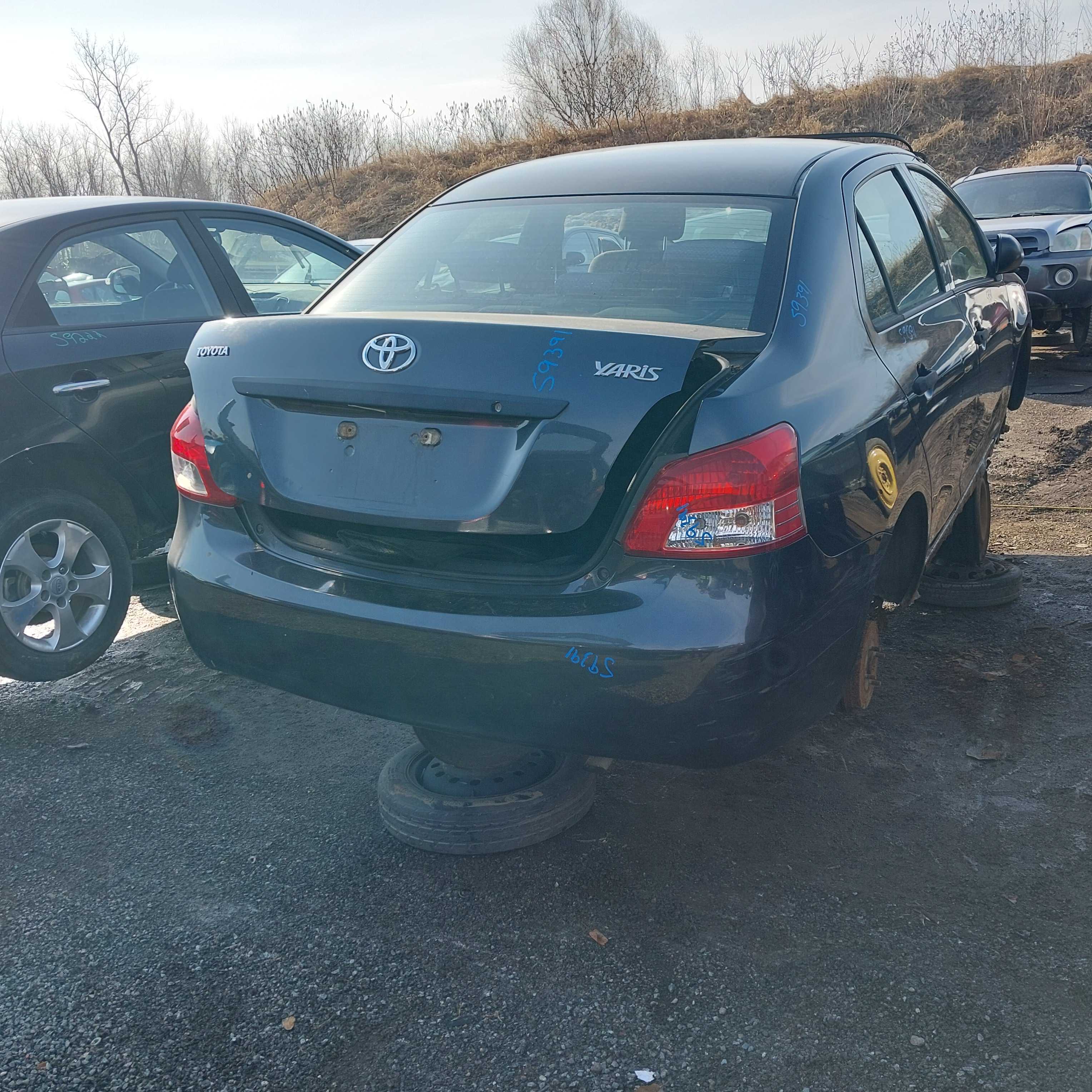 TOYOTA YARIS 2008