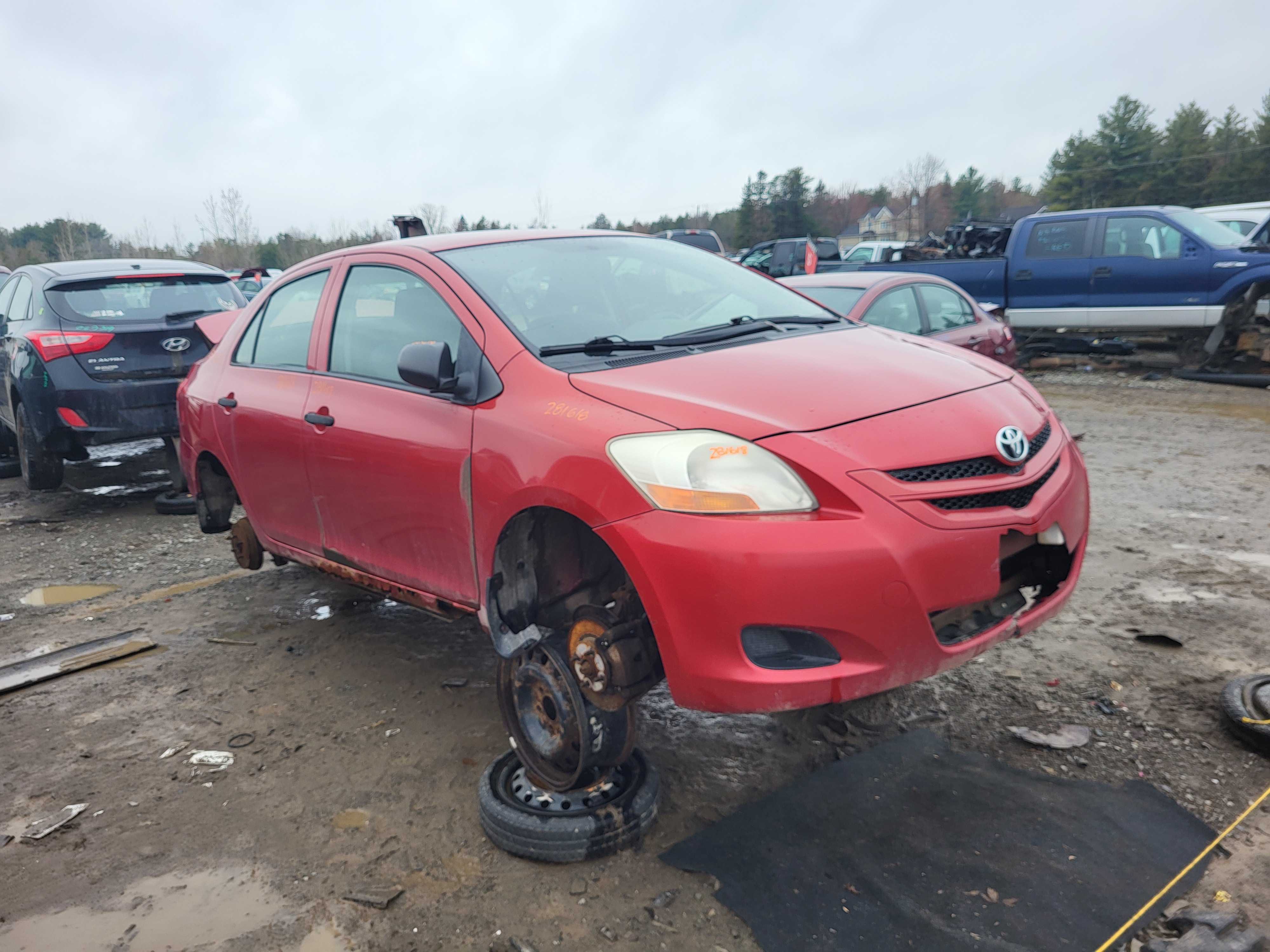 TOYOTA YARIS 2008