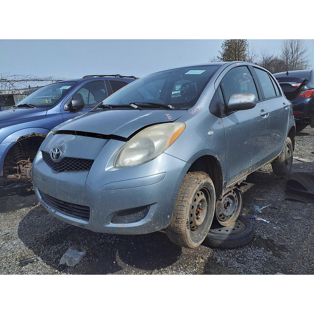 TOYOTA YARIS 2009