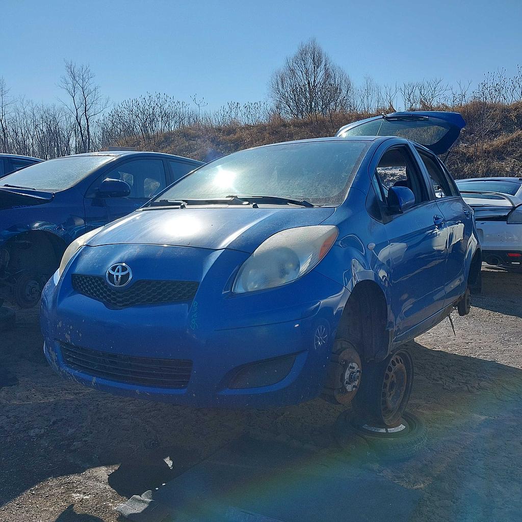 TOYOTA YARIS 2009