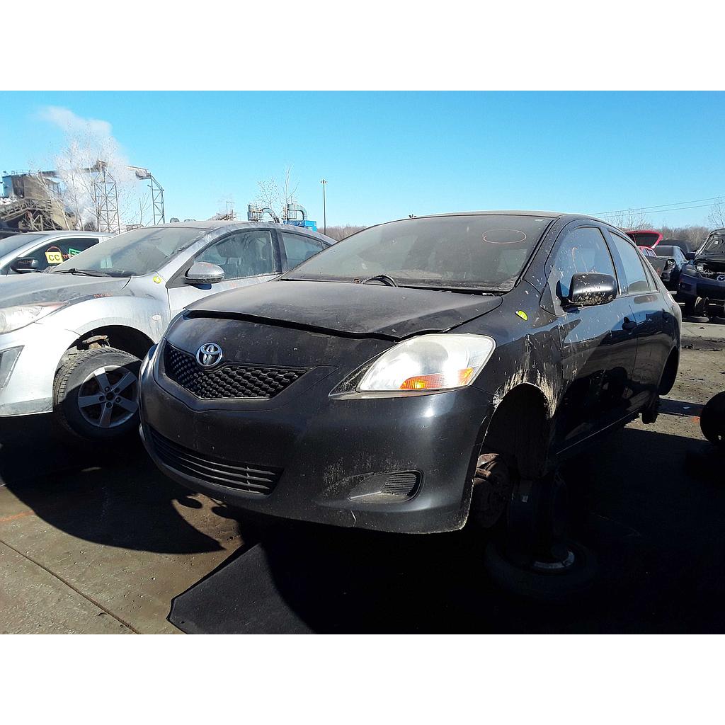 TOYOTA YARIS 2009