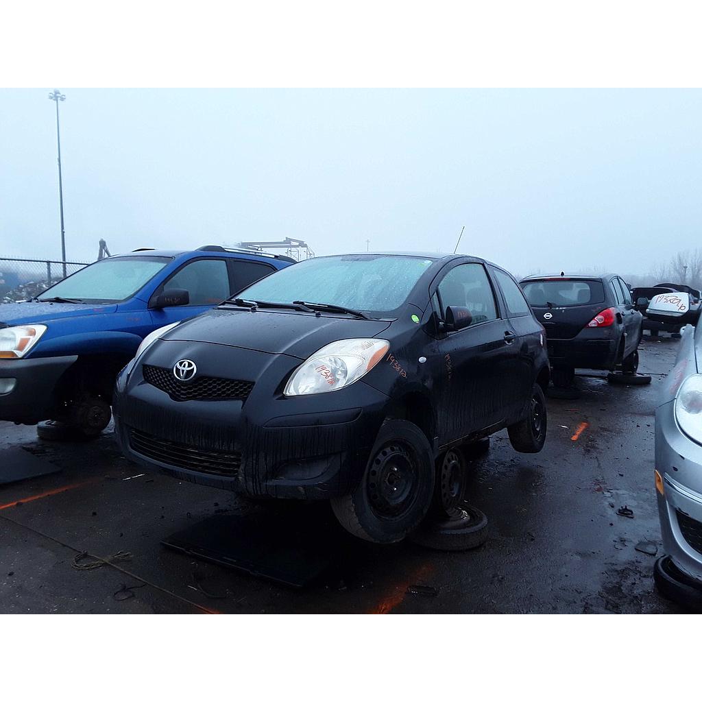 TOYOTA YARIS 2010