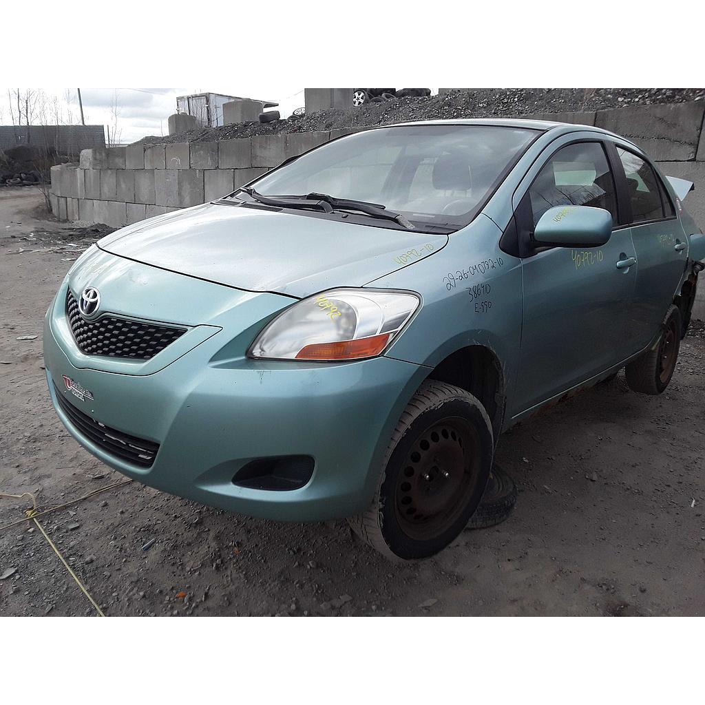 TOYOTA YARIS 2010