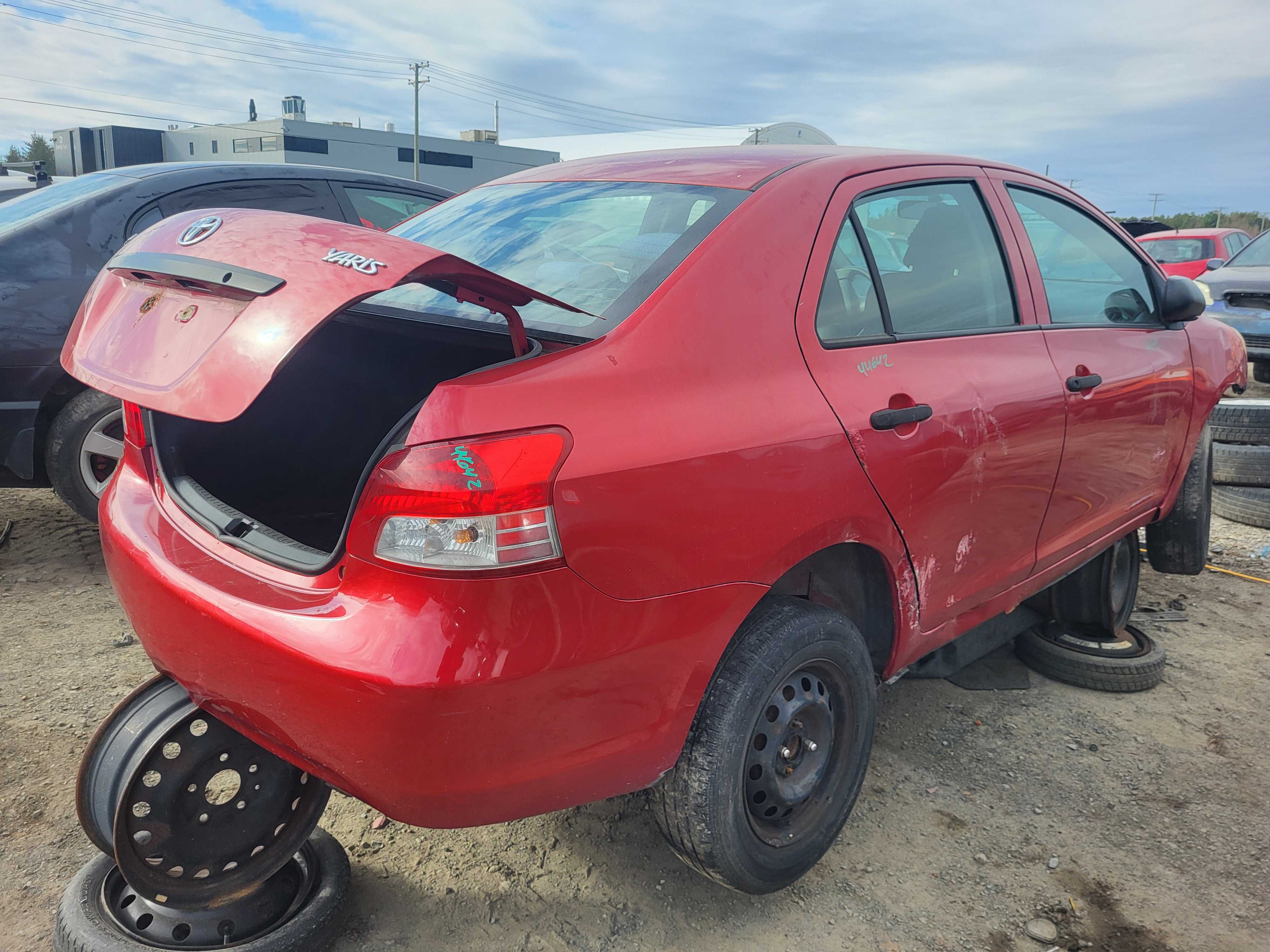 TOYOTA YARIS 2010