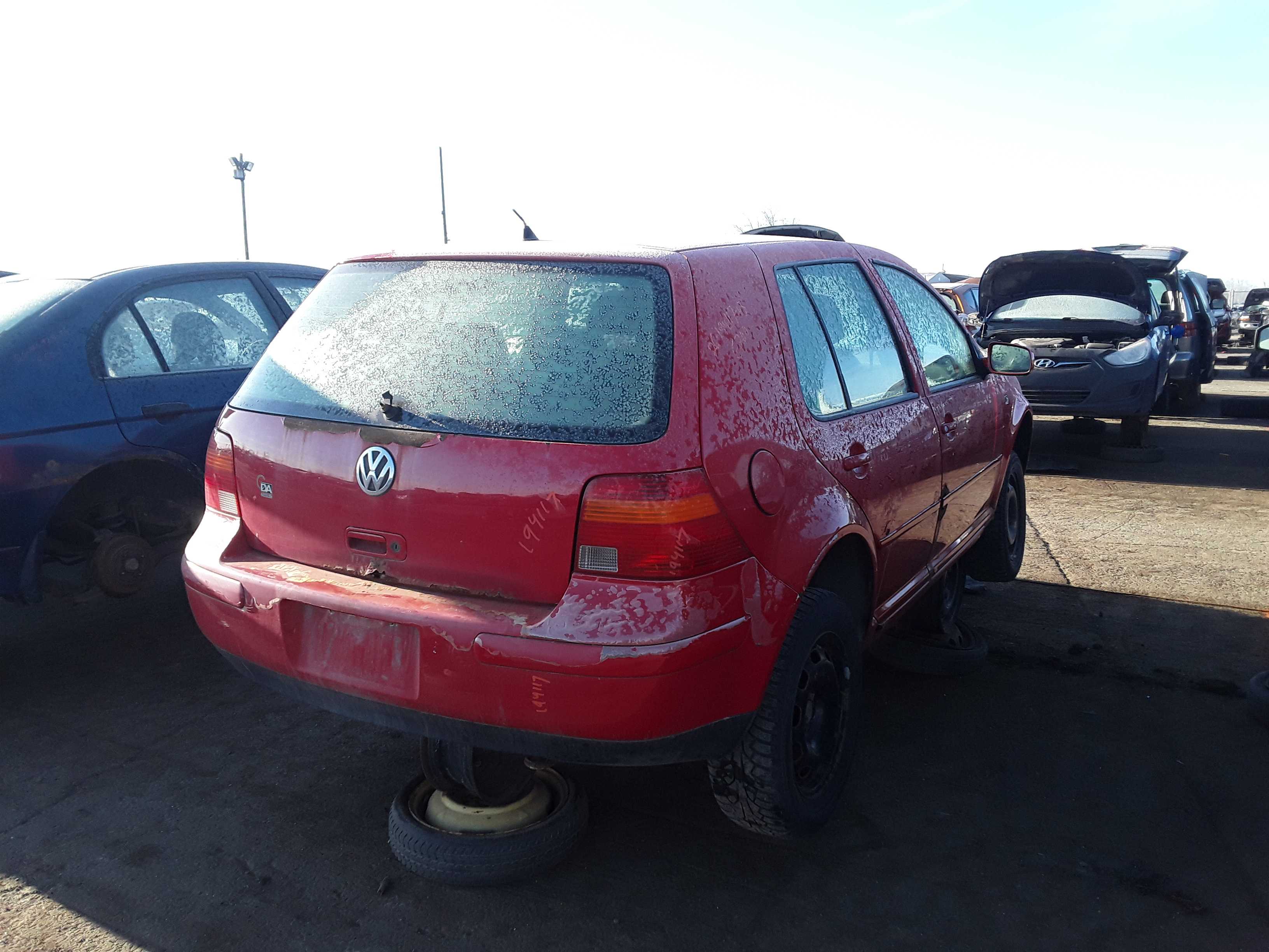 VOLKSWAGEN GOLF 2003