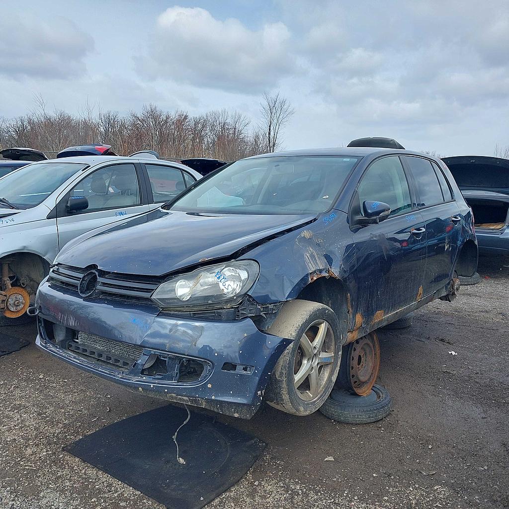 VOLKSWAGEN GOLF 2011