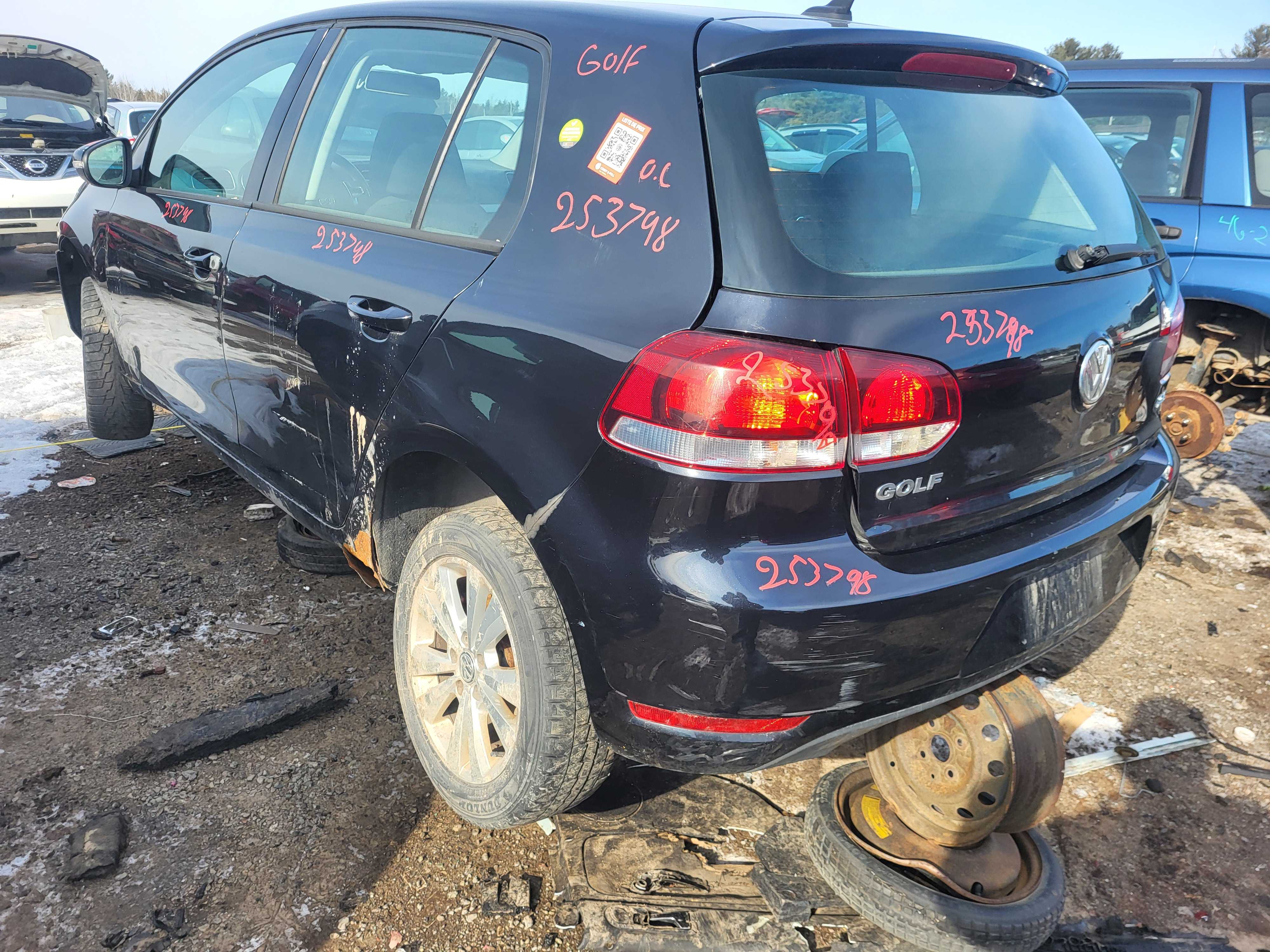 VOLKSWAGEN GOLF 2011