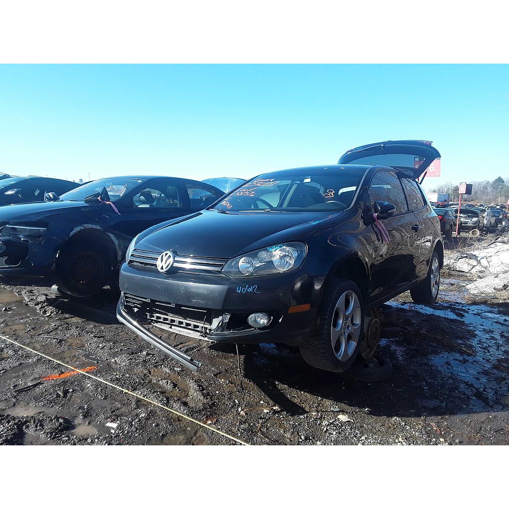 VOLKSWAGEN GOLF 2011