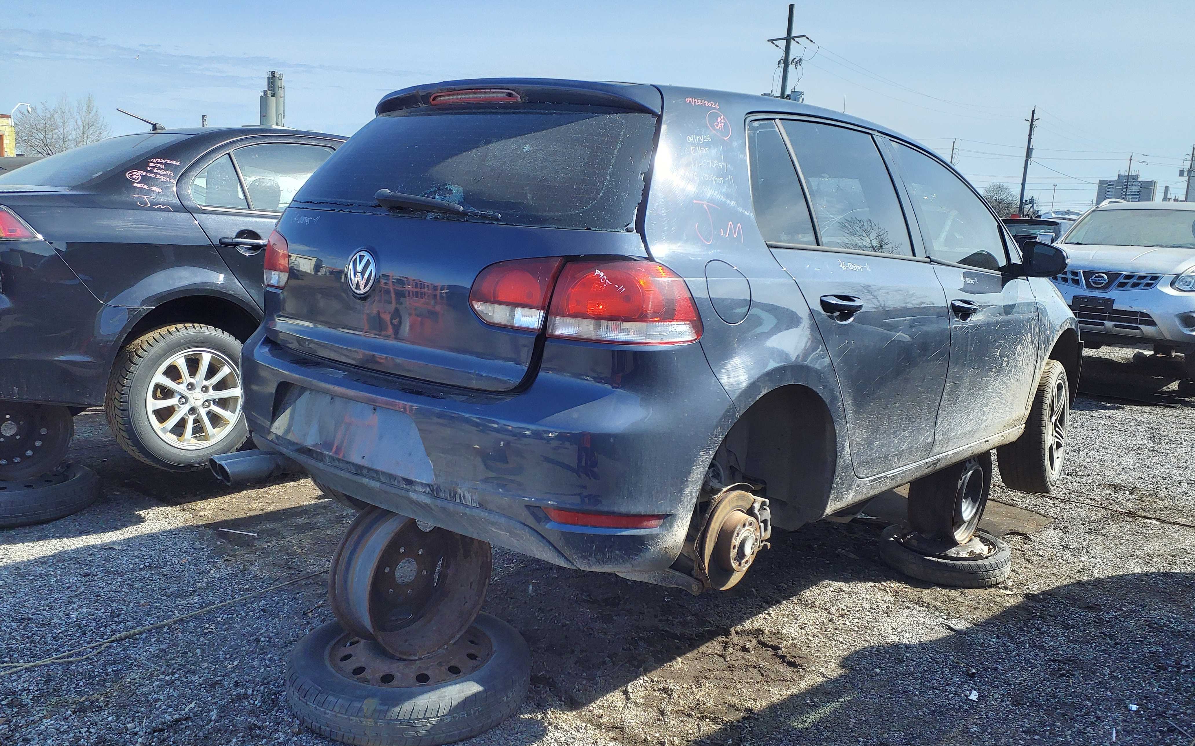 VOLKSWAGEN GOLF 2011