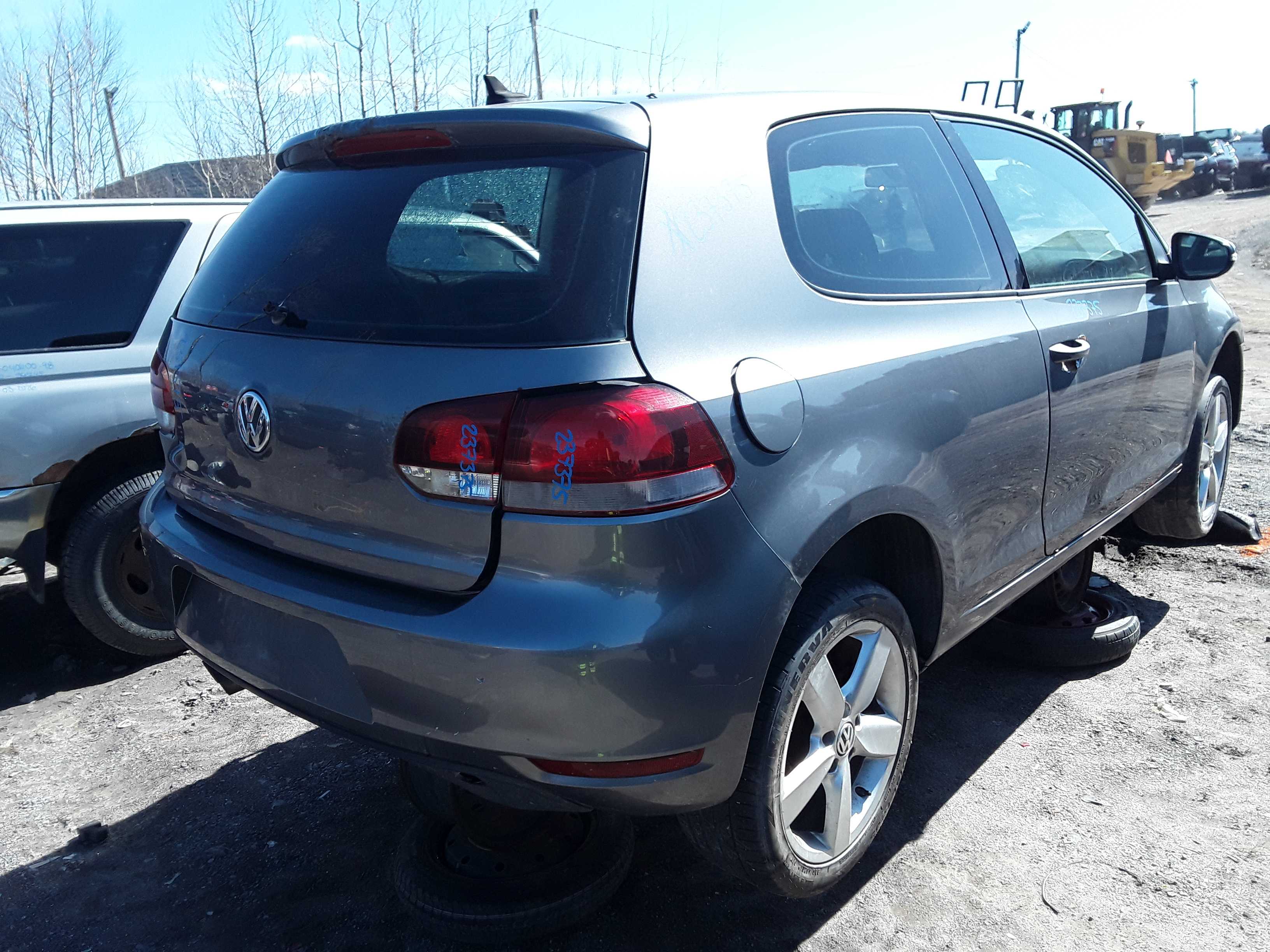 VOLKSWAGEN GOLF 2012