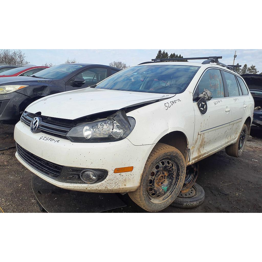 VOLKSWAGEN GOLF 2012