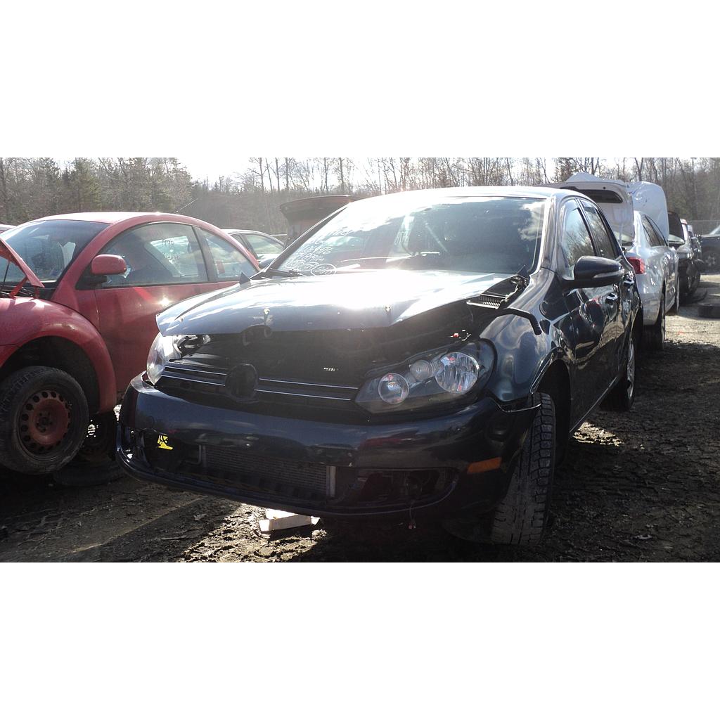 VOLKSWAGEN GOLF 2013