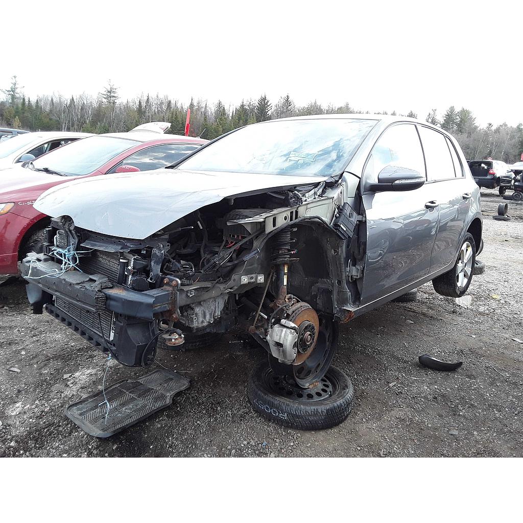 VOLKSWAGEN GOLF 2013