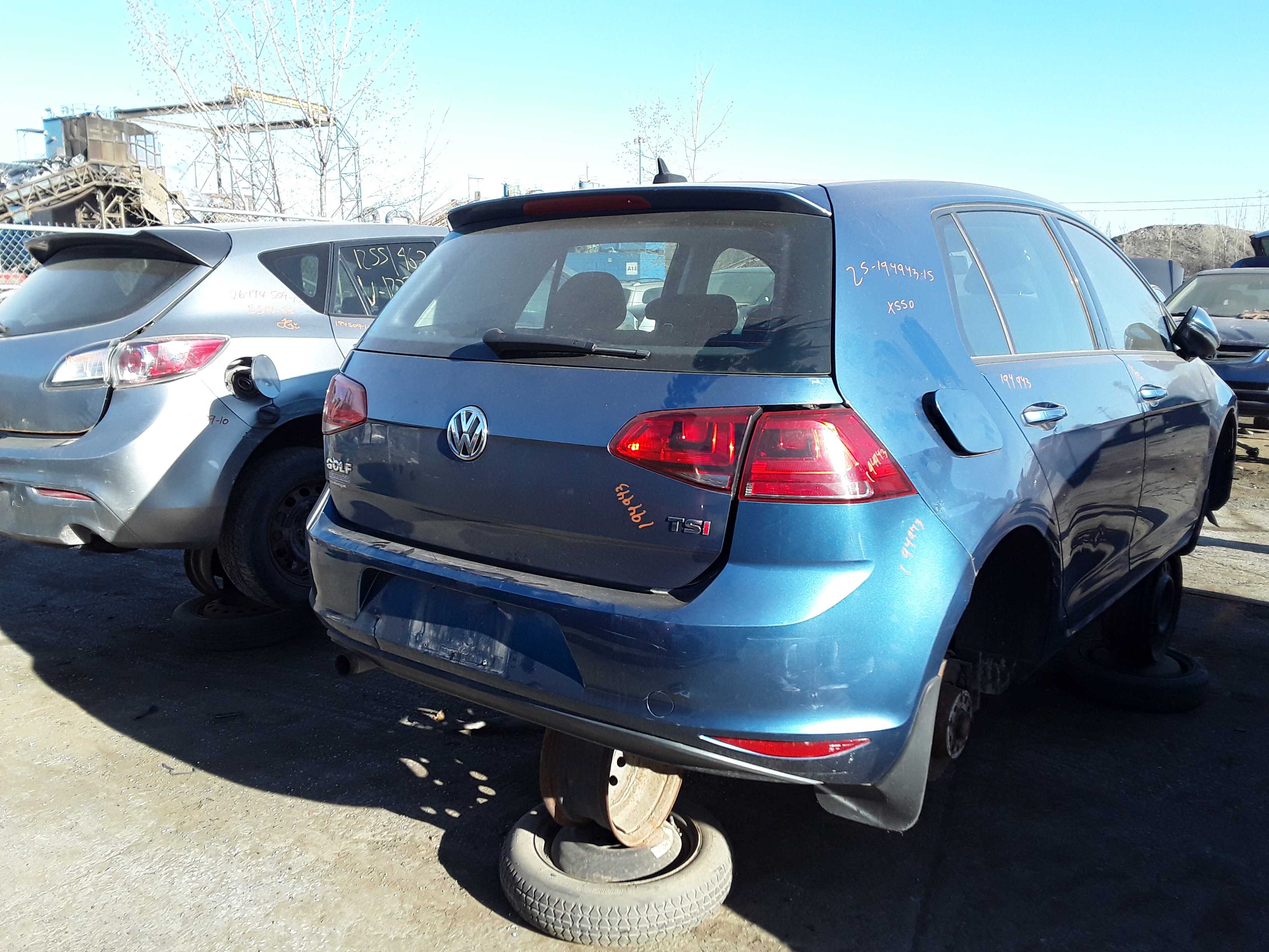 VOLKSWAGEN GOLF 2015