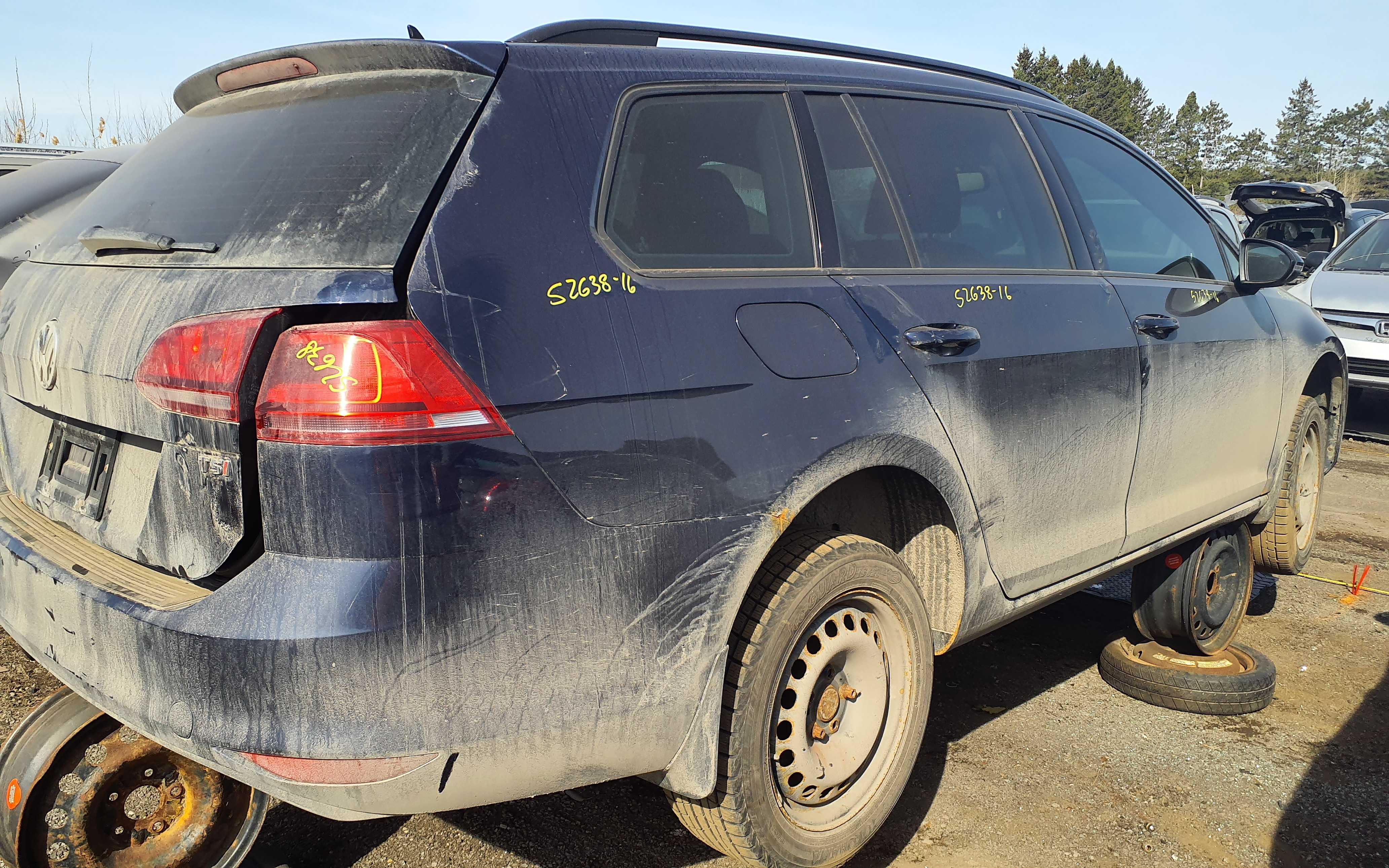 VOLKSWAGEN GOLF 2016