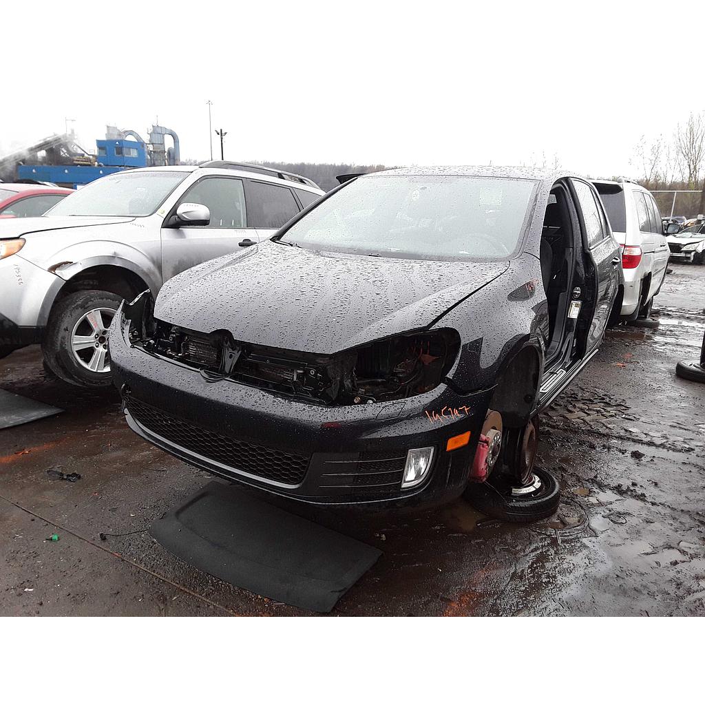 VOLKSWAGEN GTI 2012