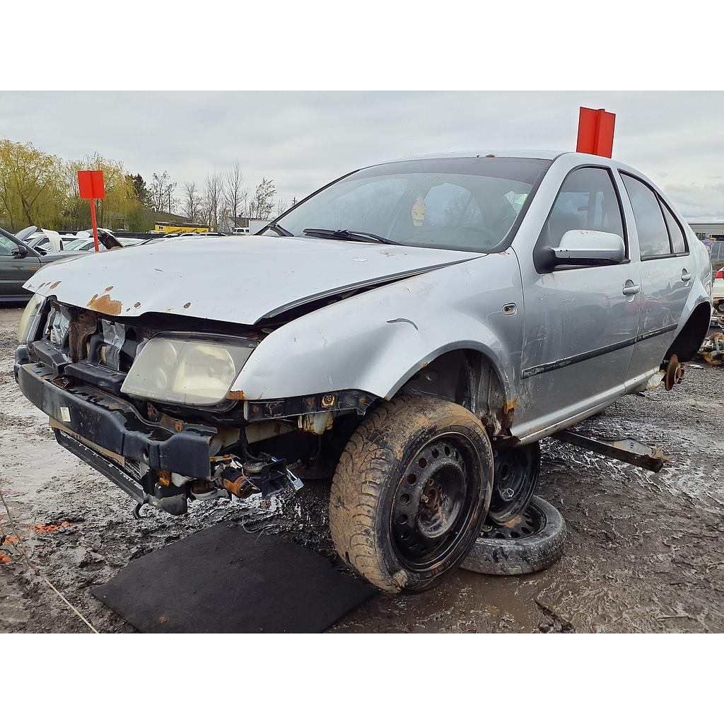 VOLKSWAGEN JETTA 2004
