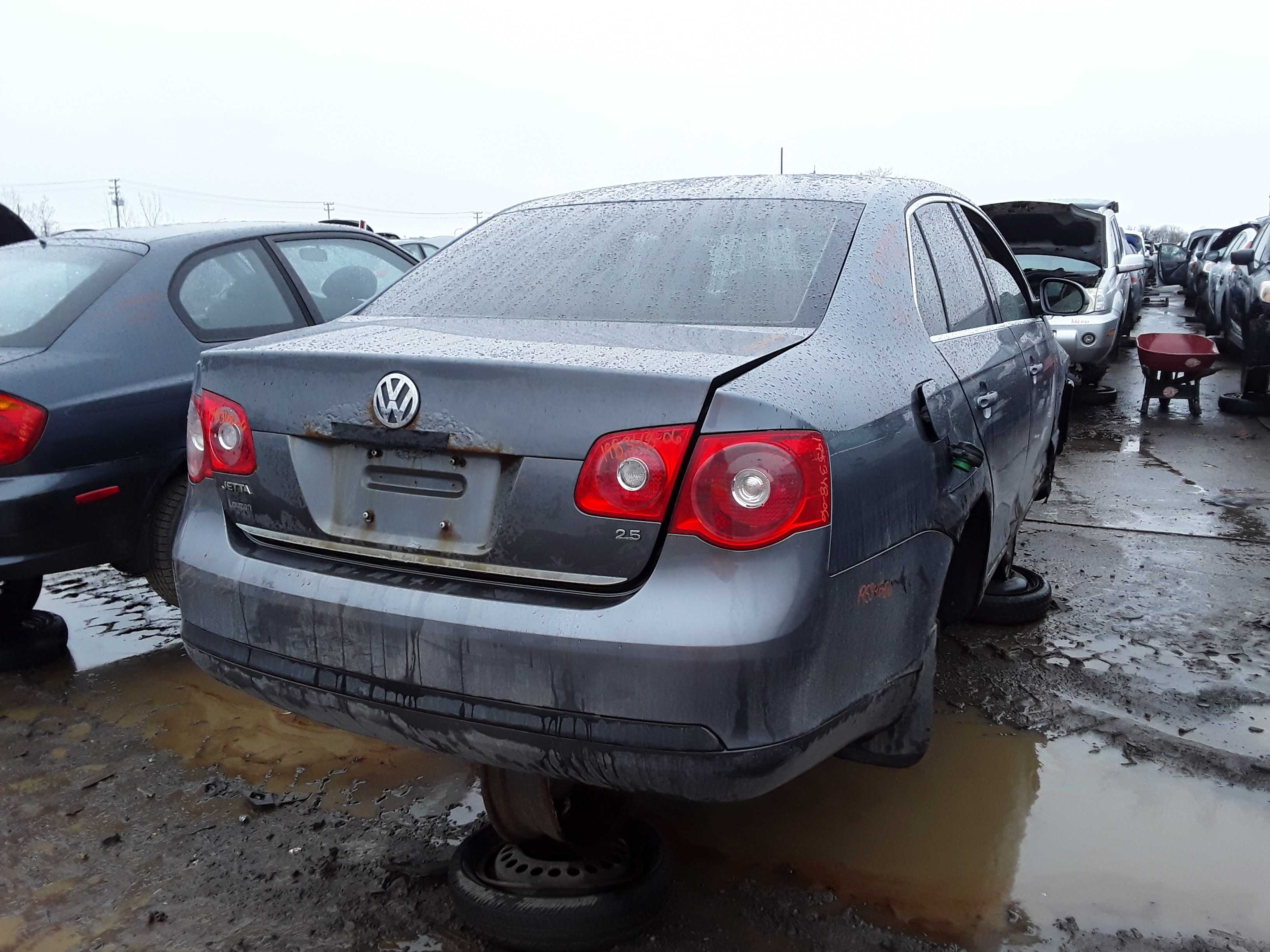 VOLKSWAGEN JETTA 2006