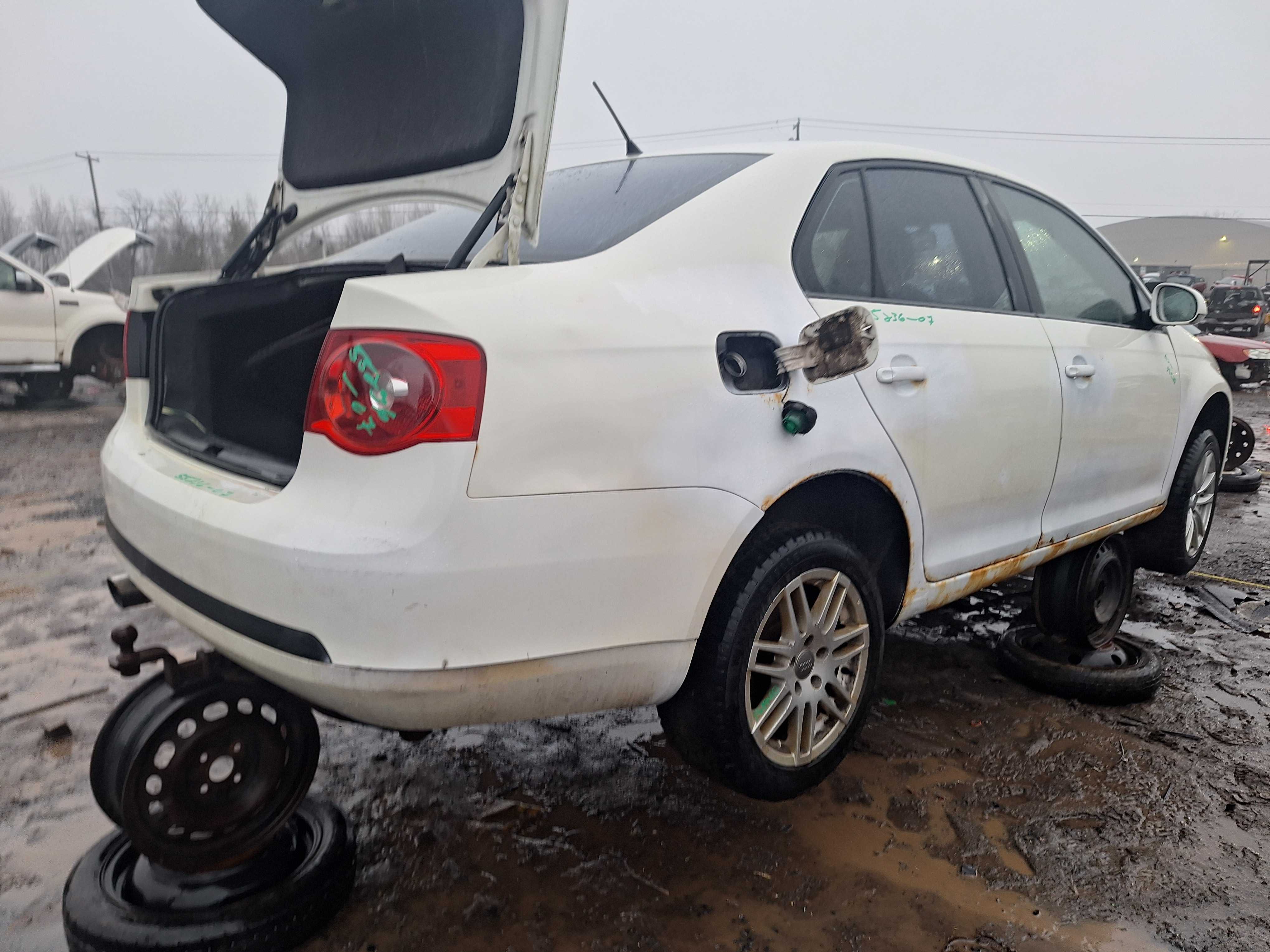 VOLKSWAGEN JETTA 2007