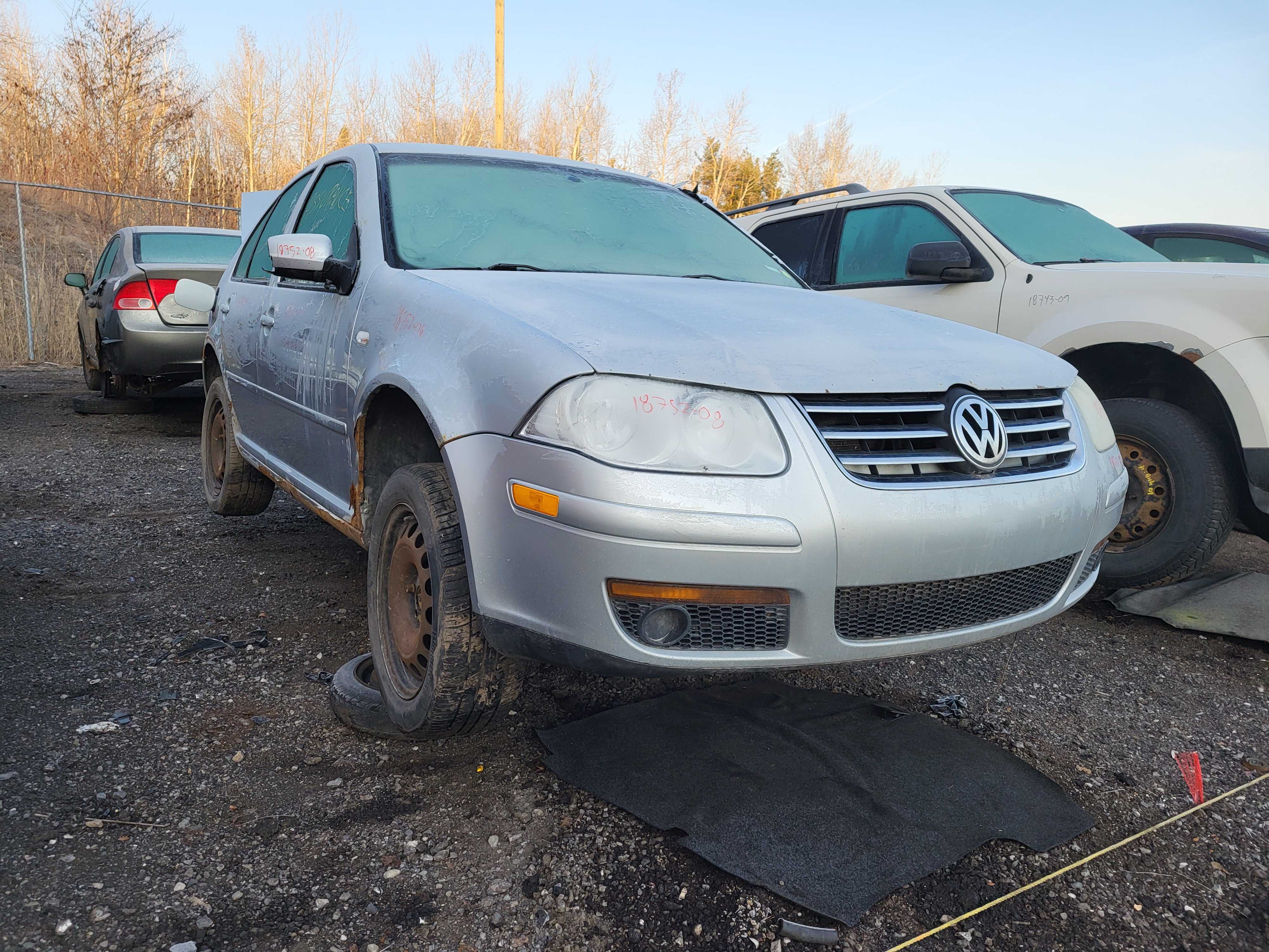 VOLKSWAGEN JETTA 2008