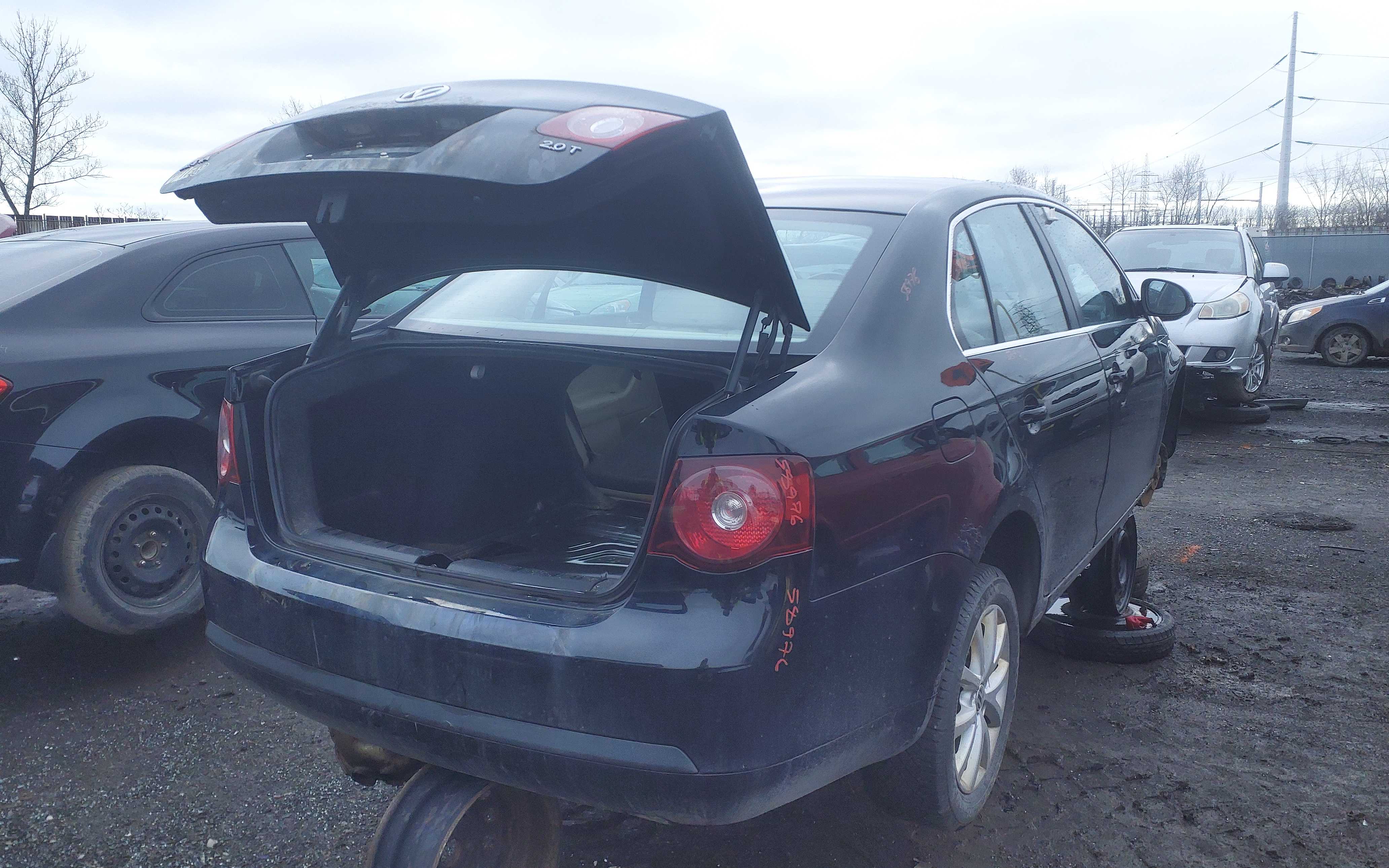 VOLKSWAGEN JETTA 2010