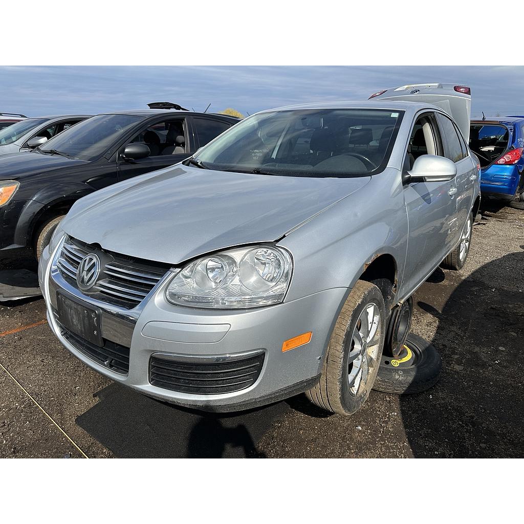 VOLKSWAGEN JETTA 2010
