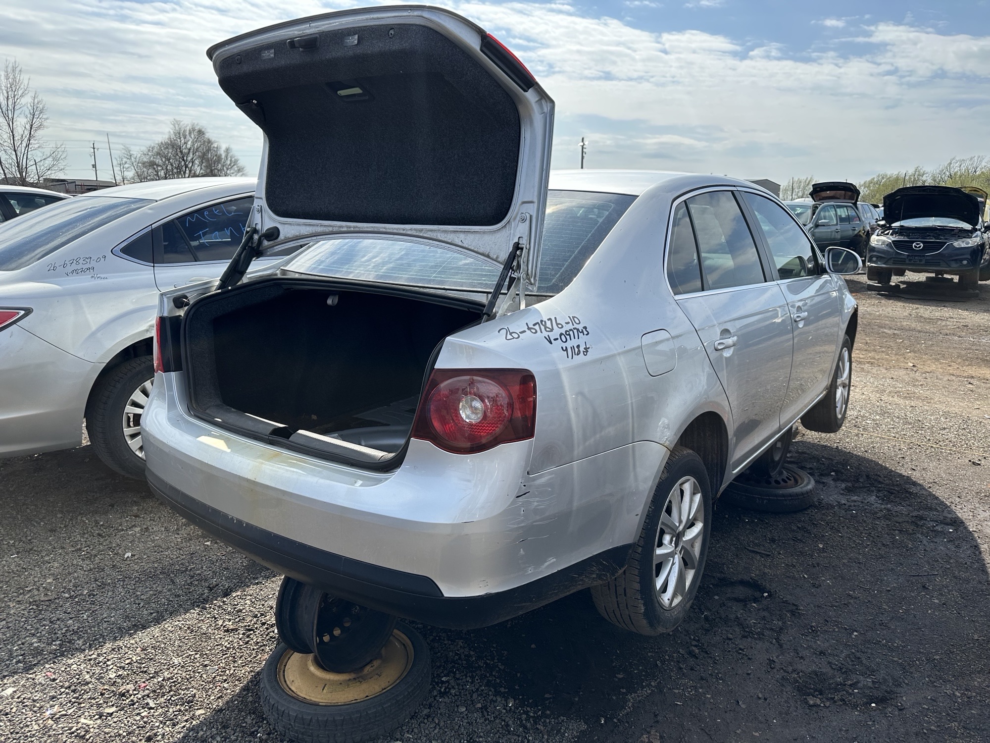 VOLKSWAGEN JETTA 2010