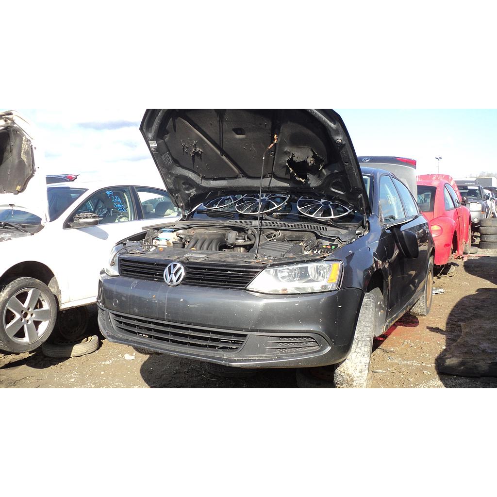 VOLKSWAGEN JETTA 2011
