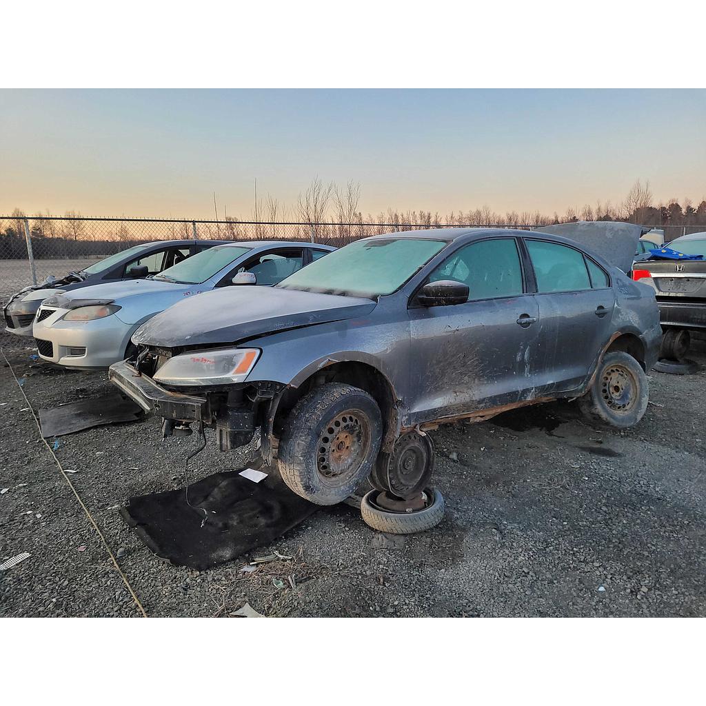 VOLKSWAGEN JETTA 2011