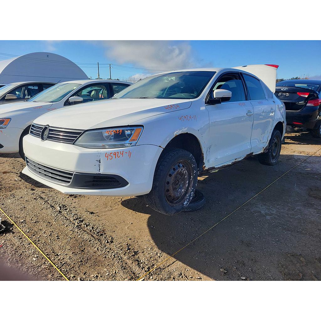 VOLKSWAGEN JETTA 2011