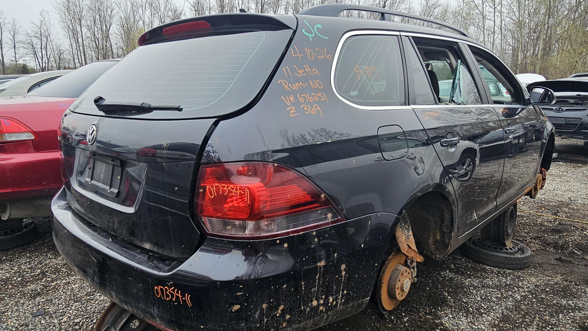 VOLKSWAGEN JETTA 2011