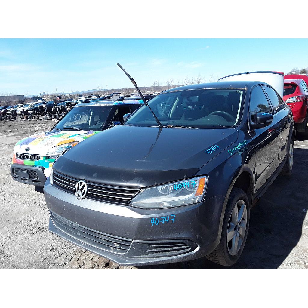 VOLKSWAGEN JETTA 2011