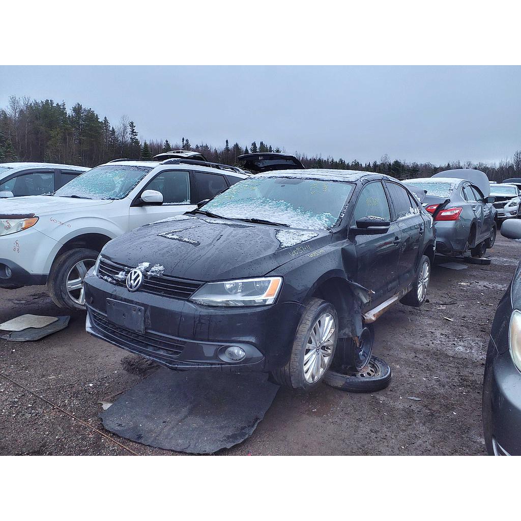 VOLKSWAGEN JETTA 2011