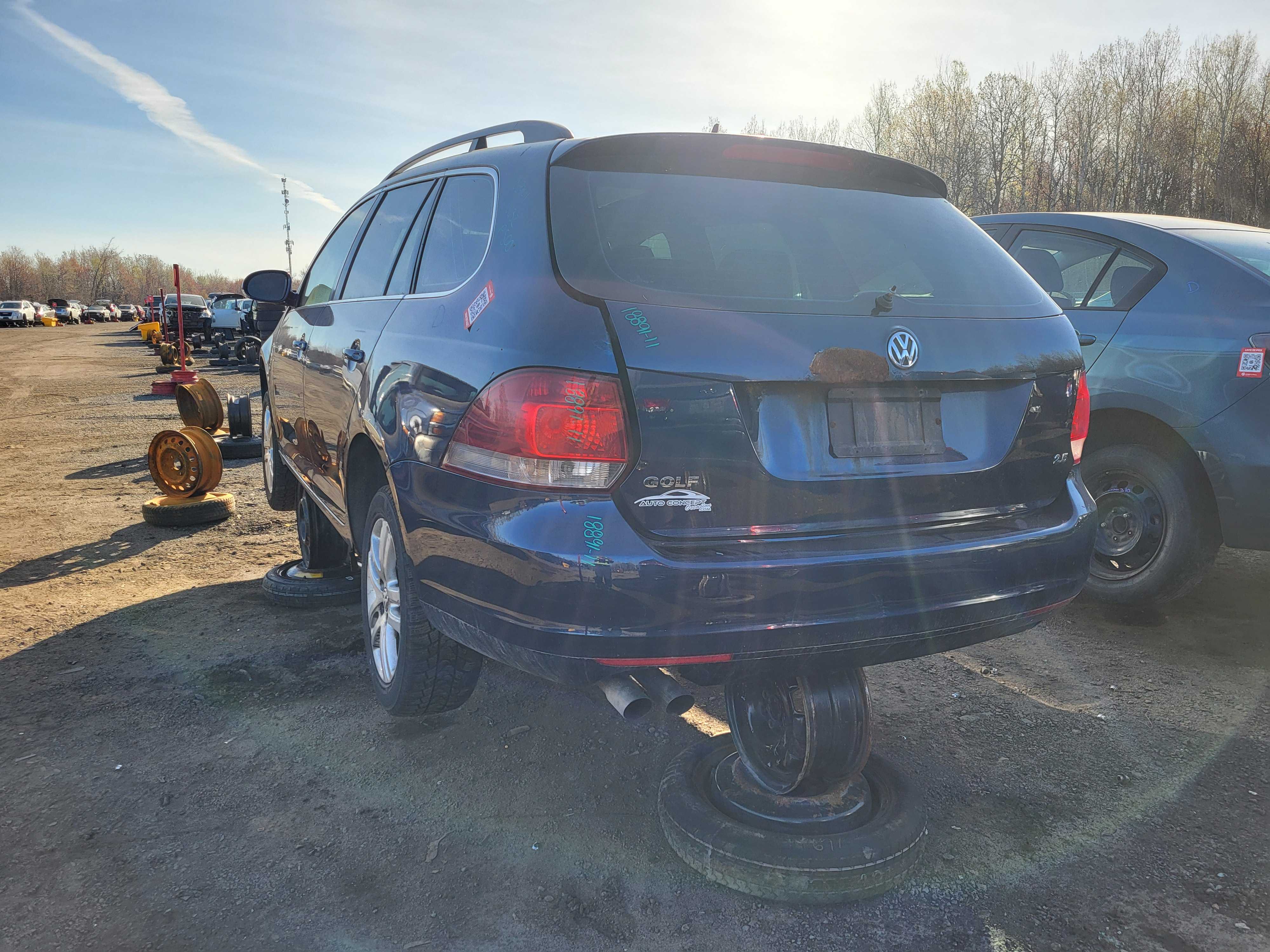 VOLKSWAGEN JETTA 2011