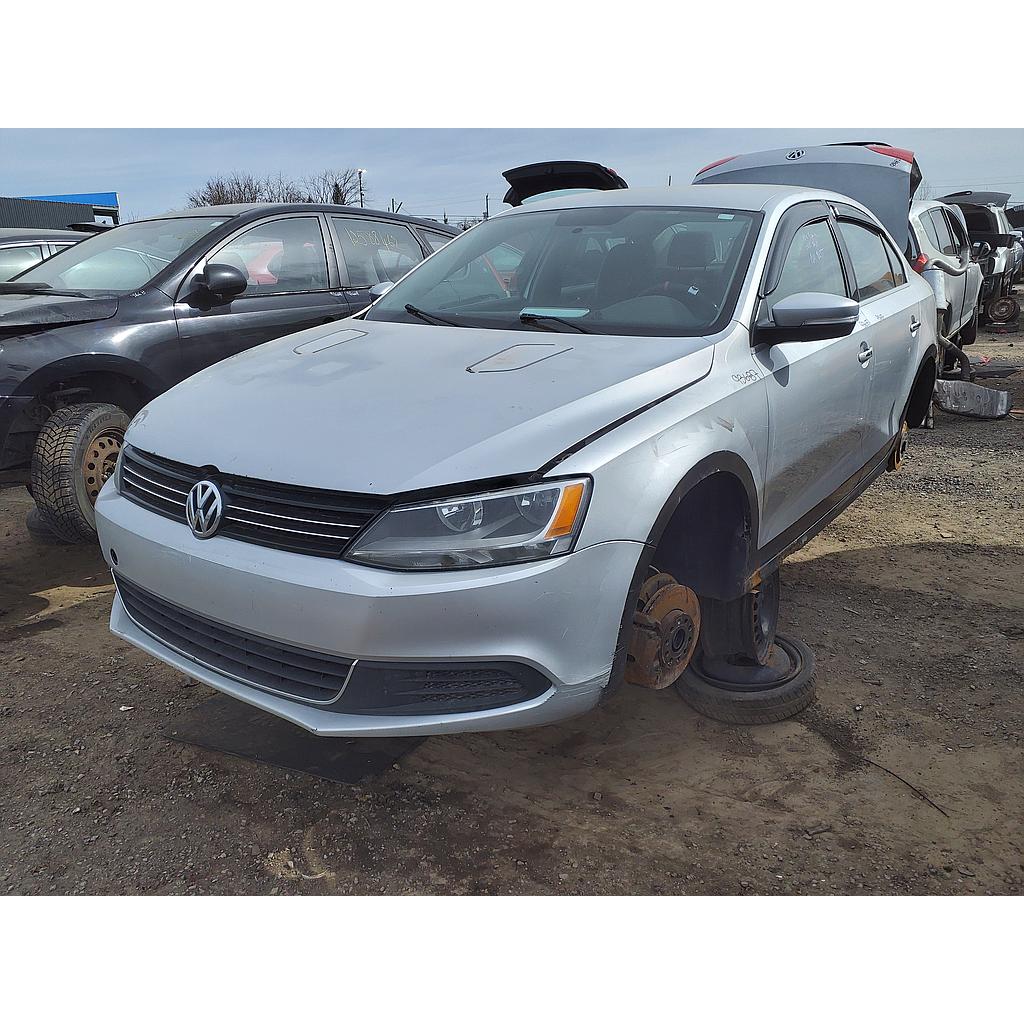 VOLKSWAGEN JETTA 2011