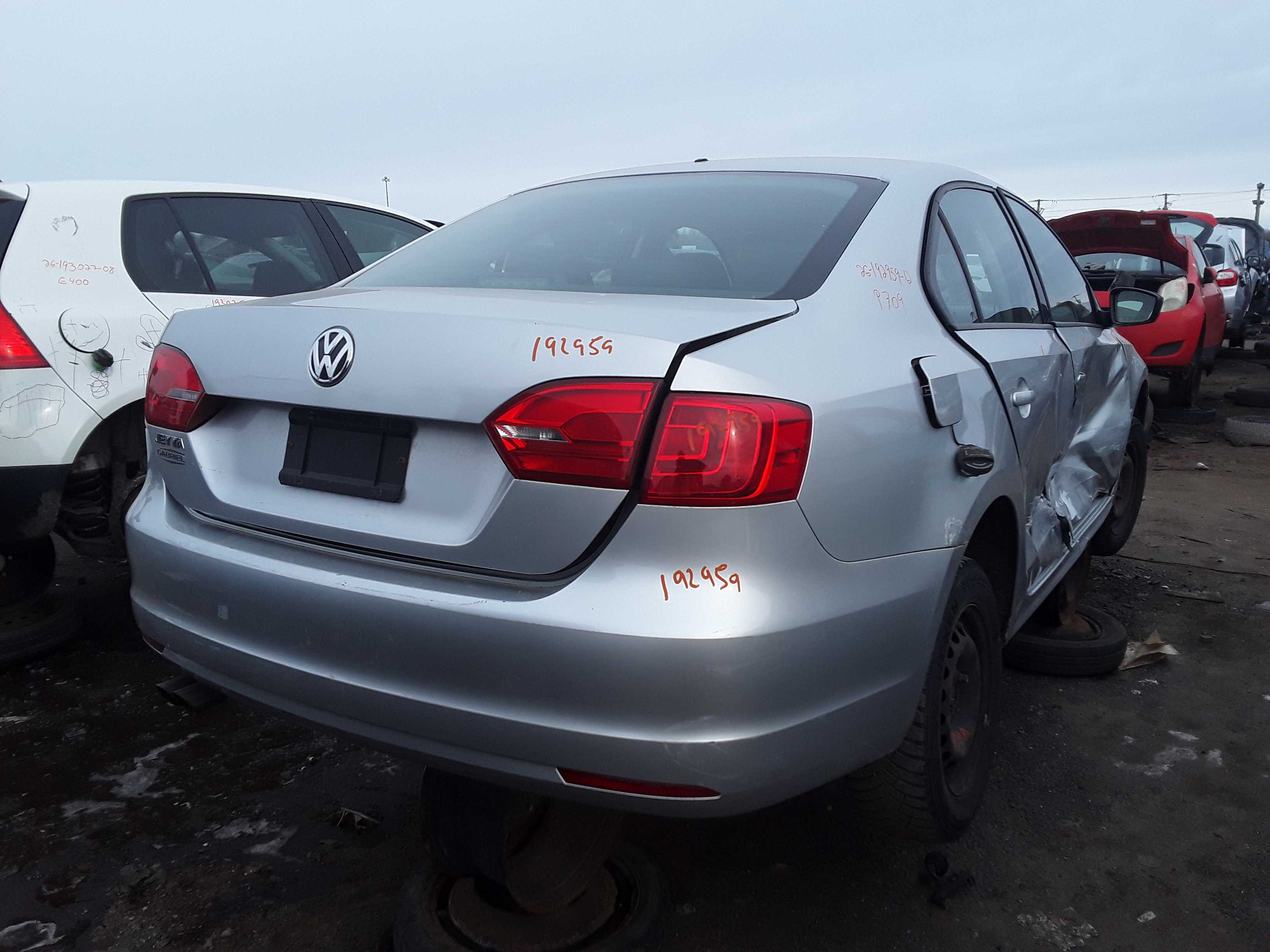 VOLKSWAGEN JETTA 2012