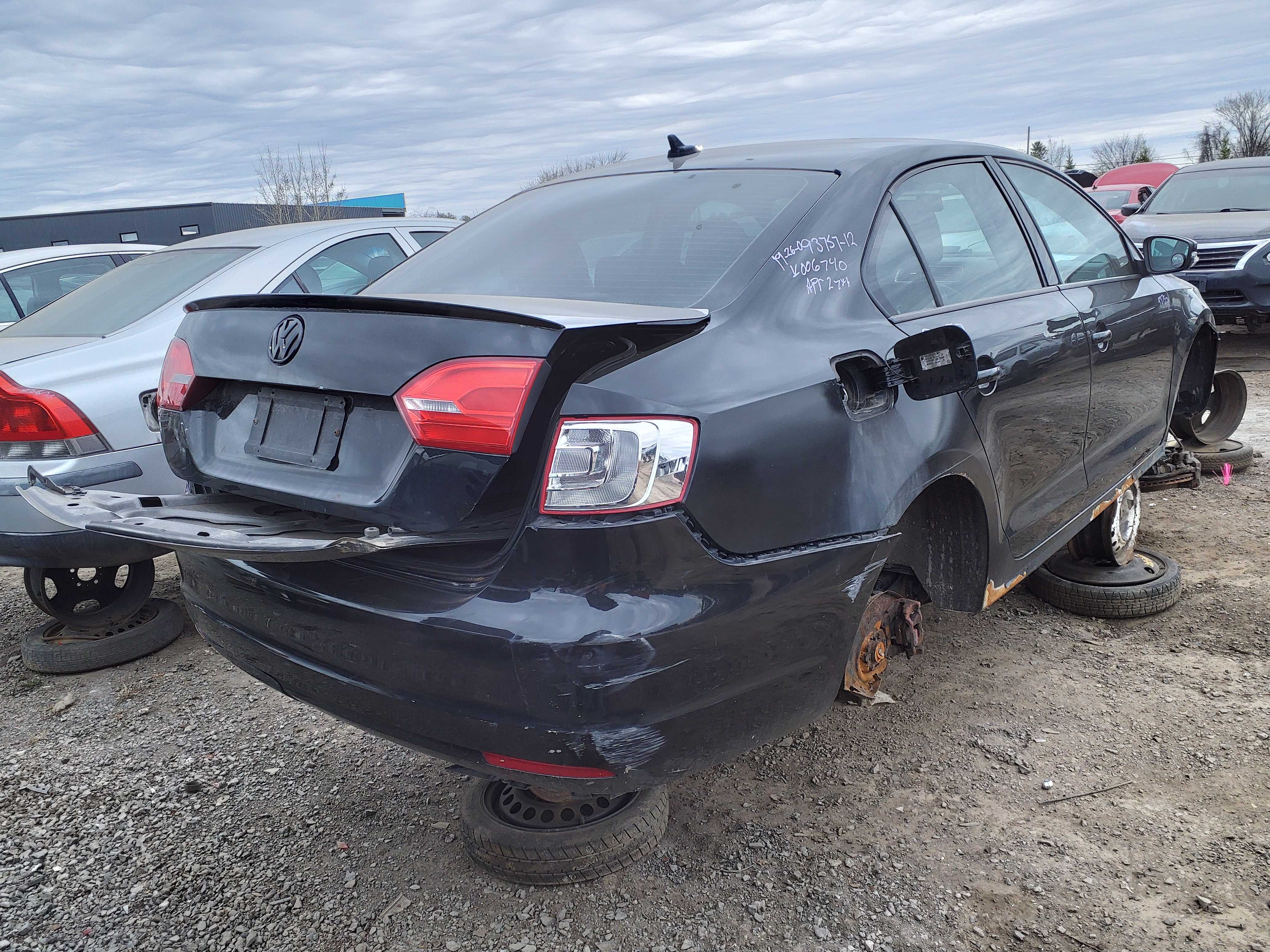 VOLKSWAGEN JETTA 2012